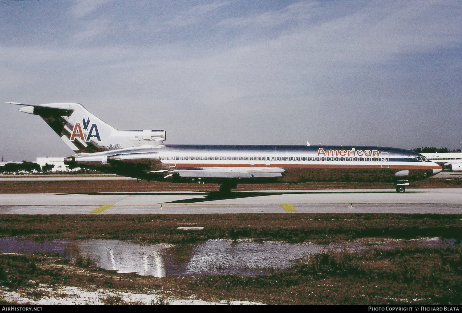 Aircraft Photo of N6800 | Boeing 727-223 | American Airlines | AirHistory.net #694586