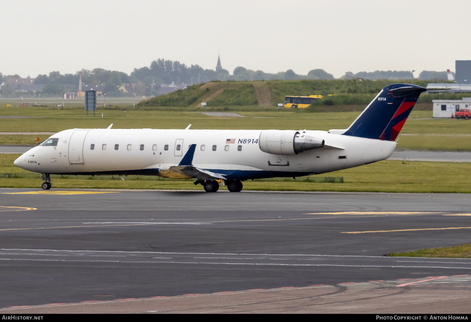 Aircraft Photo of N8914A | Bombardier CRJ-440 (CL-600-2B19) | AirHistory.net #694612