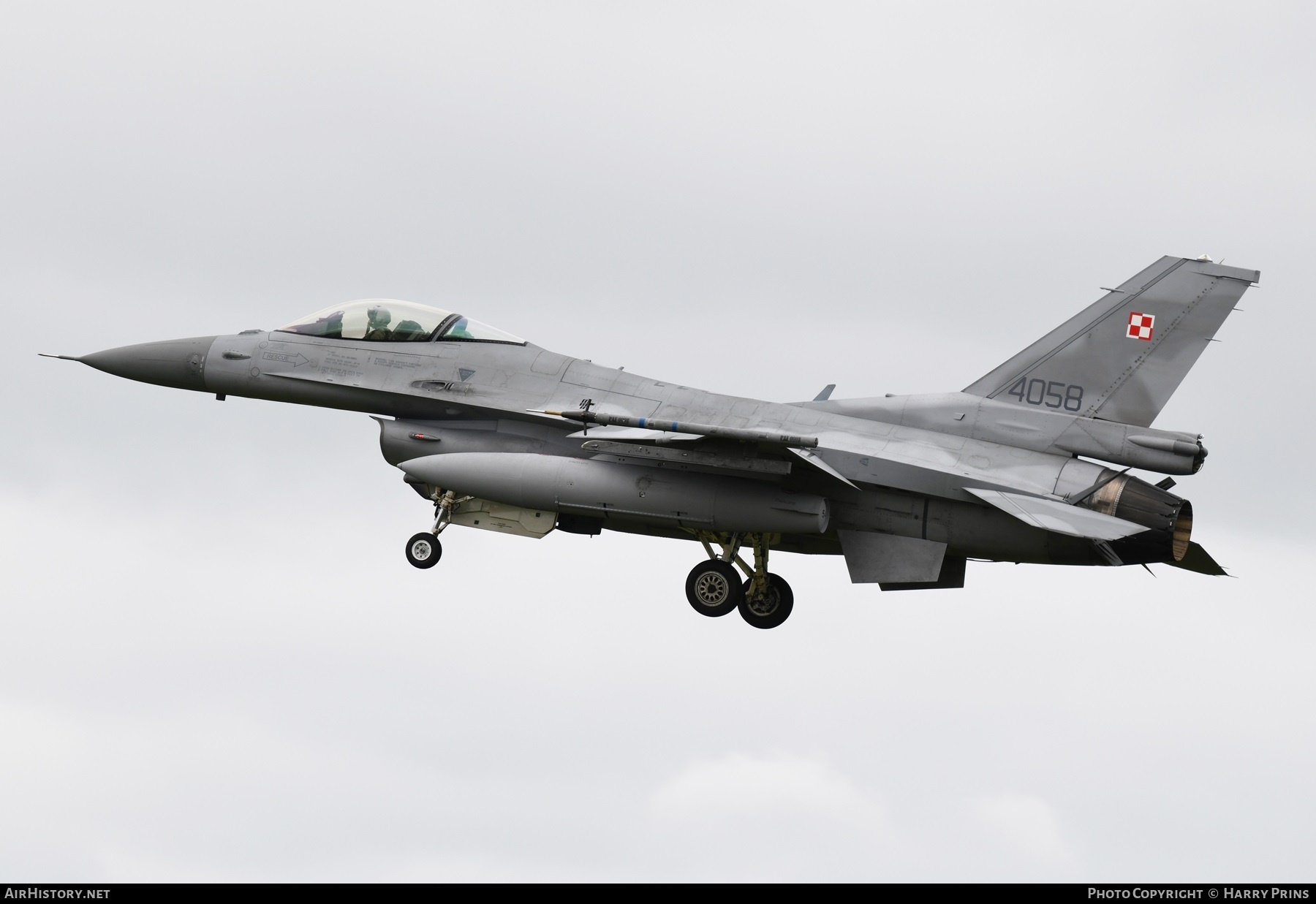 Aircraft Photo of 4058 | General Dynamics F-16C Fighting Falcon | Poland - Air Force | AirHistory.net #694633