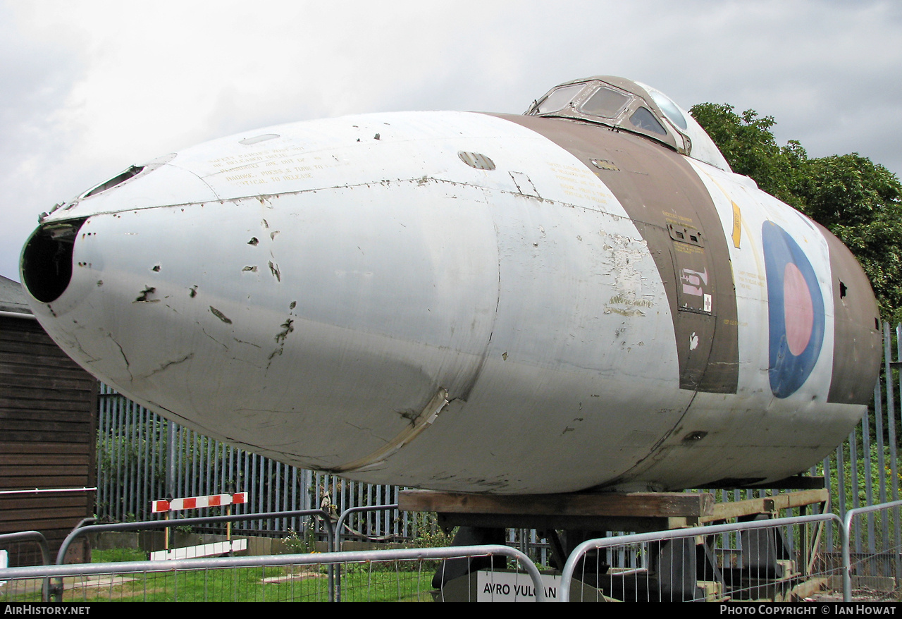 Aircraft Photo of XL388 | Avro 698 Vulcan B.2 | UK - Air Force | AirHistory.net #694738