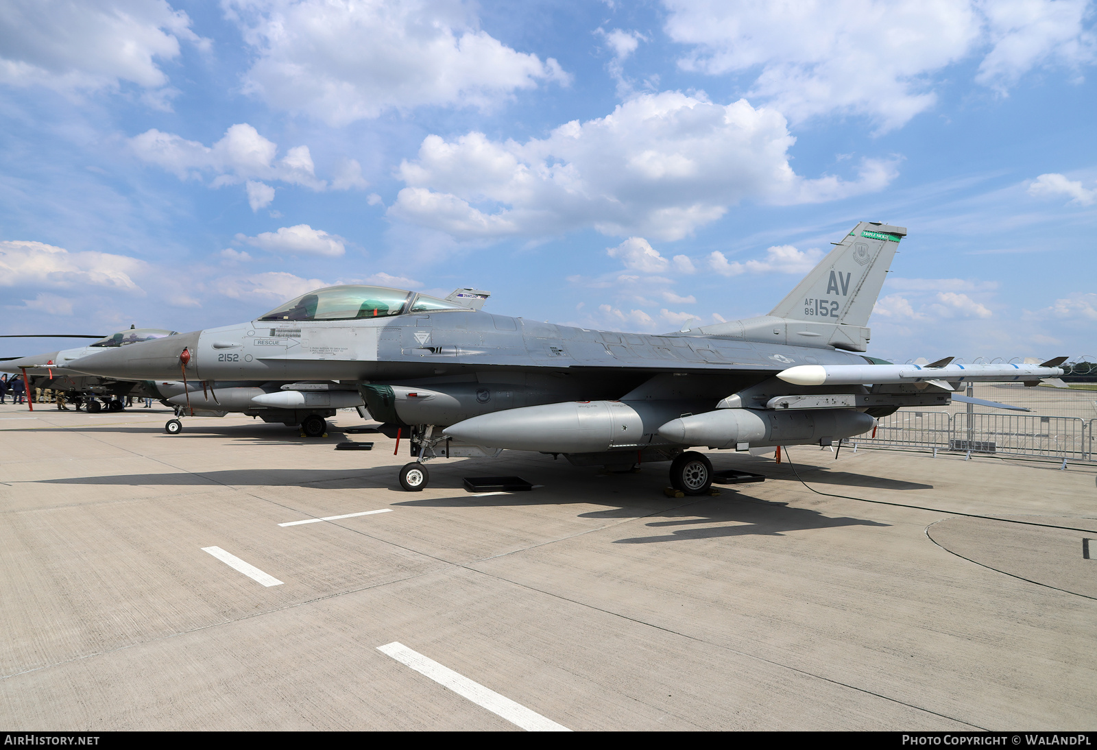 Aircraft Photo of 89-2152 / AF89-152 | Lockheed F-16CM Fighting Falcon | USA - Air Force | AirHistory.net #694814