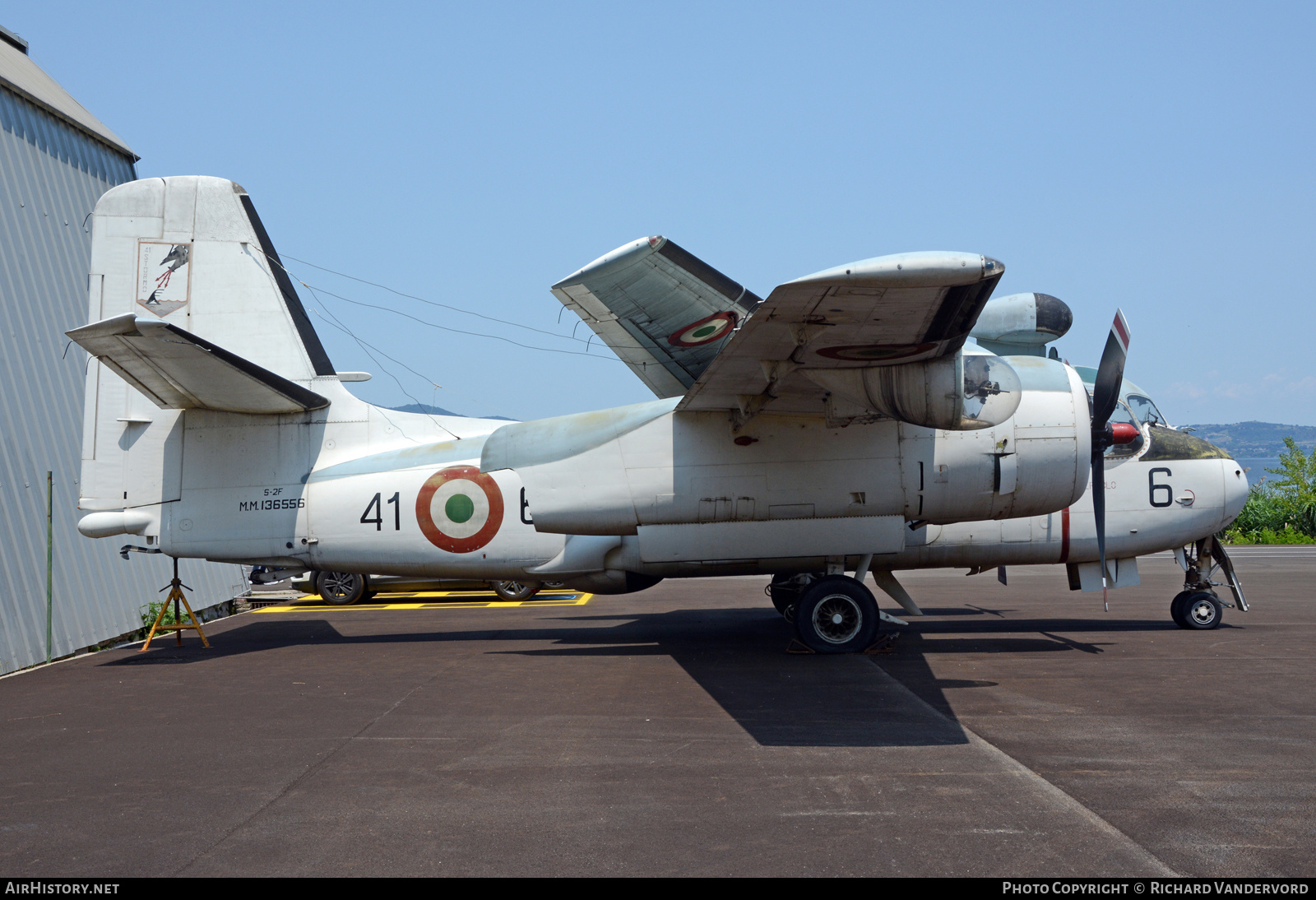 Aircraft Photo of MM136556 | Grumman S2F-1 Tracker | Italy - Air Force | AirHistory.net #694878