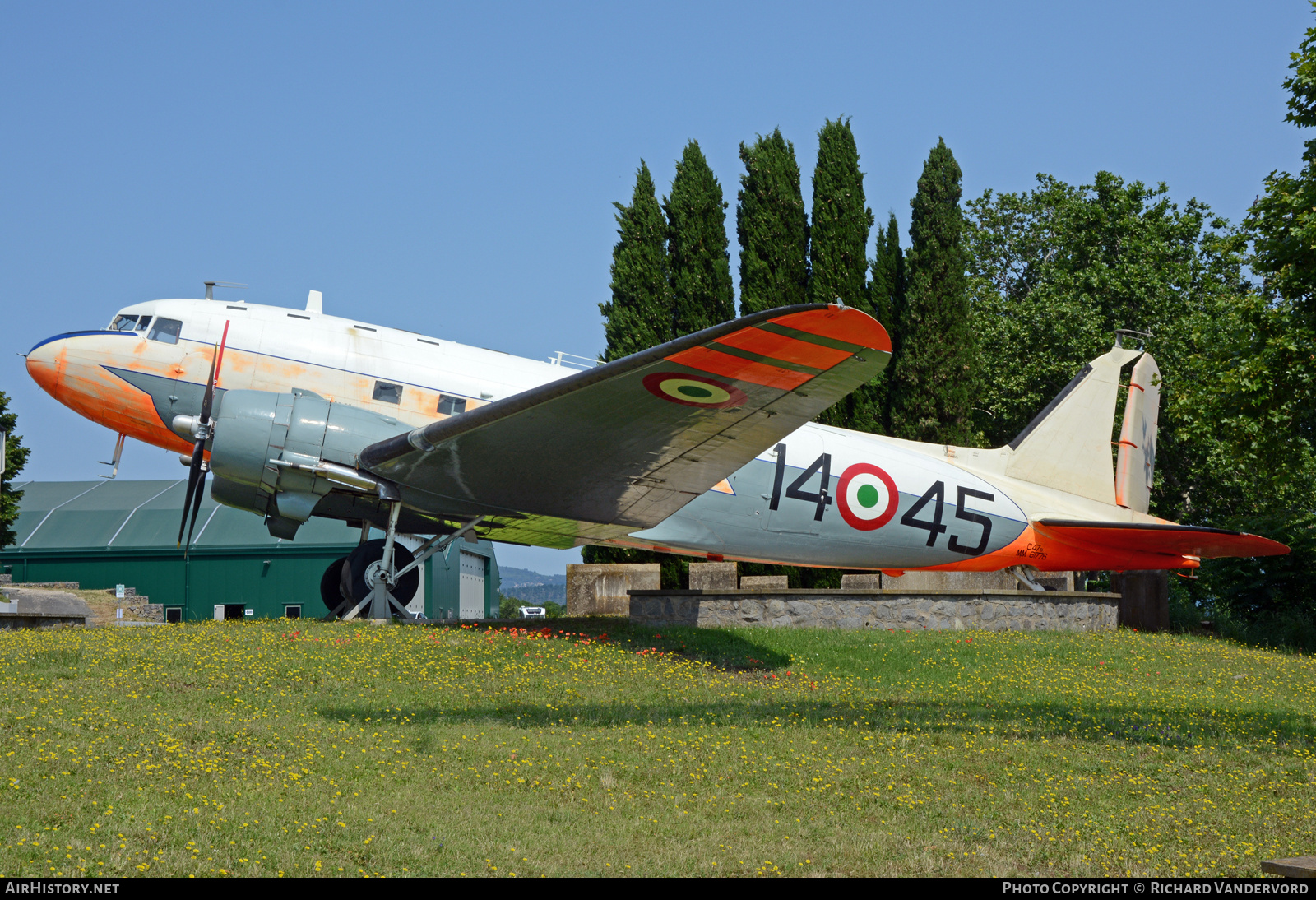 Aircraft Photo of MM61776 | Douglas C-47A Skytrain | Italy - Air Force | AirHistory.net #694879