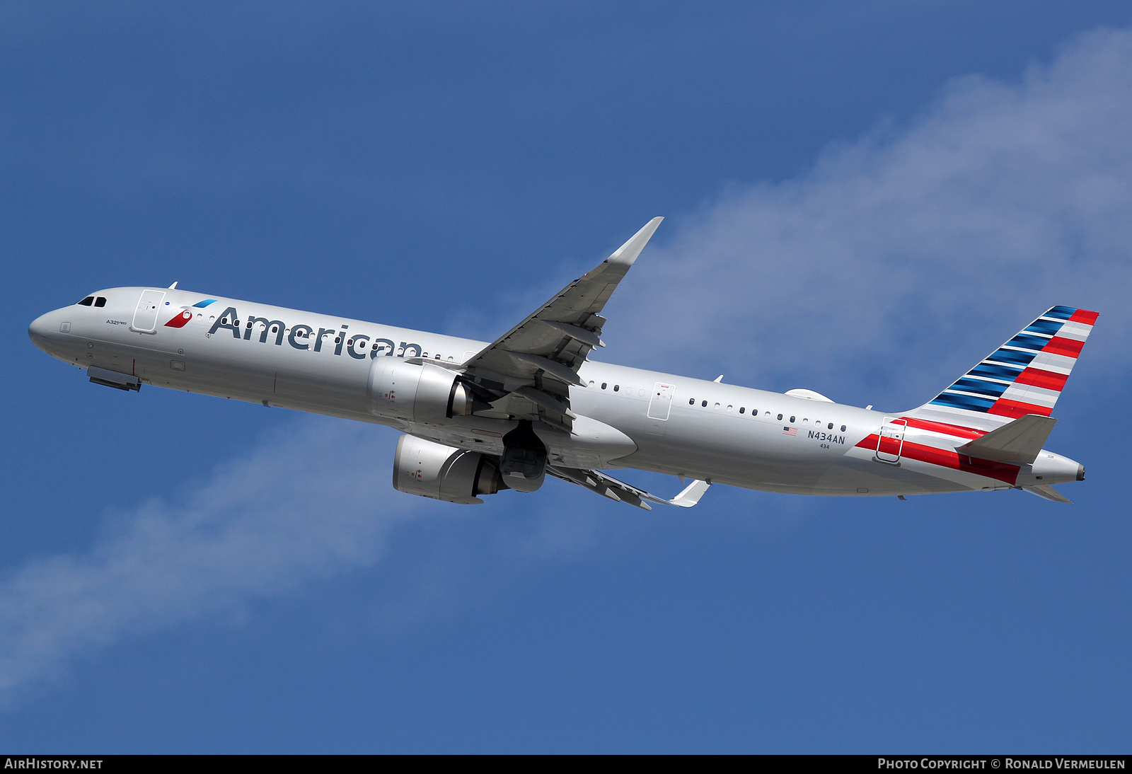 Aircraft Photo of N434AN | Airbus A321-253NX | American Airlines | AirHistory.net #694982