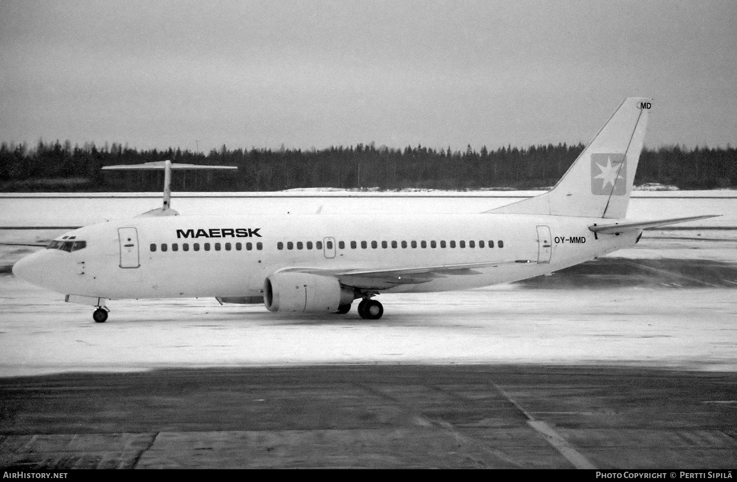 Aircraft Photo of OY-MMD | Boeing 737-3L9 | Maersk Air | AirHistory.net #695073