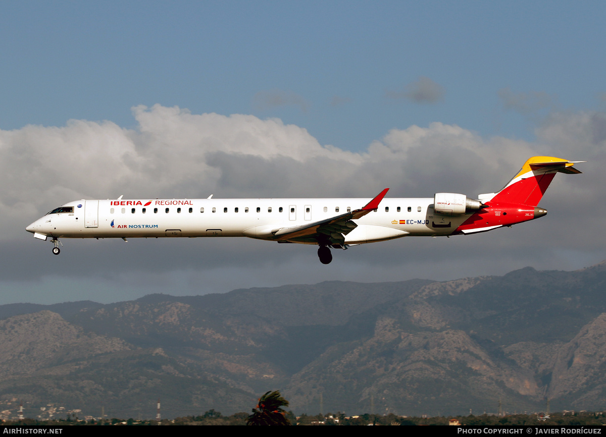 Aircraft Photo of EC-MJQ | Bombardier CRJ-1000ER NG (CL-600-2E25) | Iberia Regional | AirHistory.net #695129