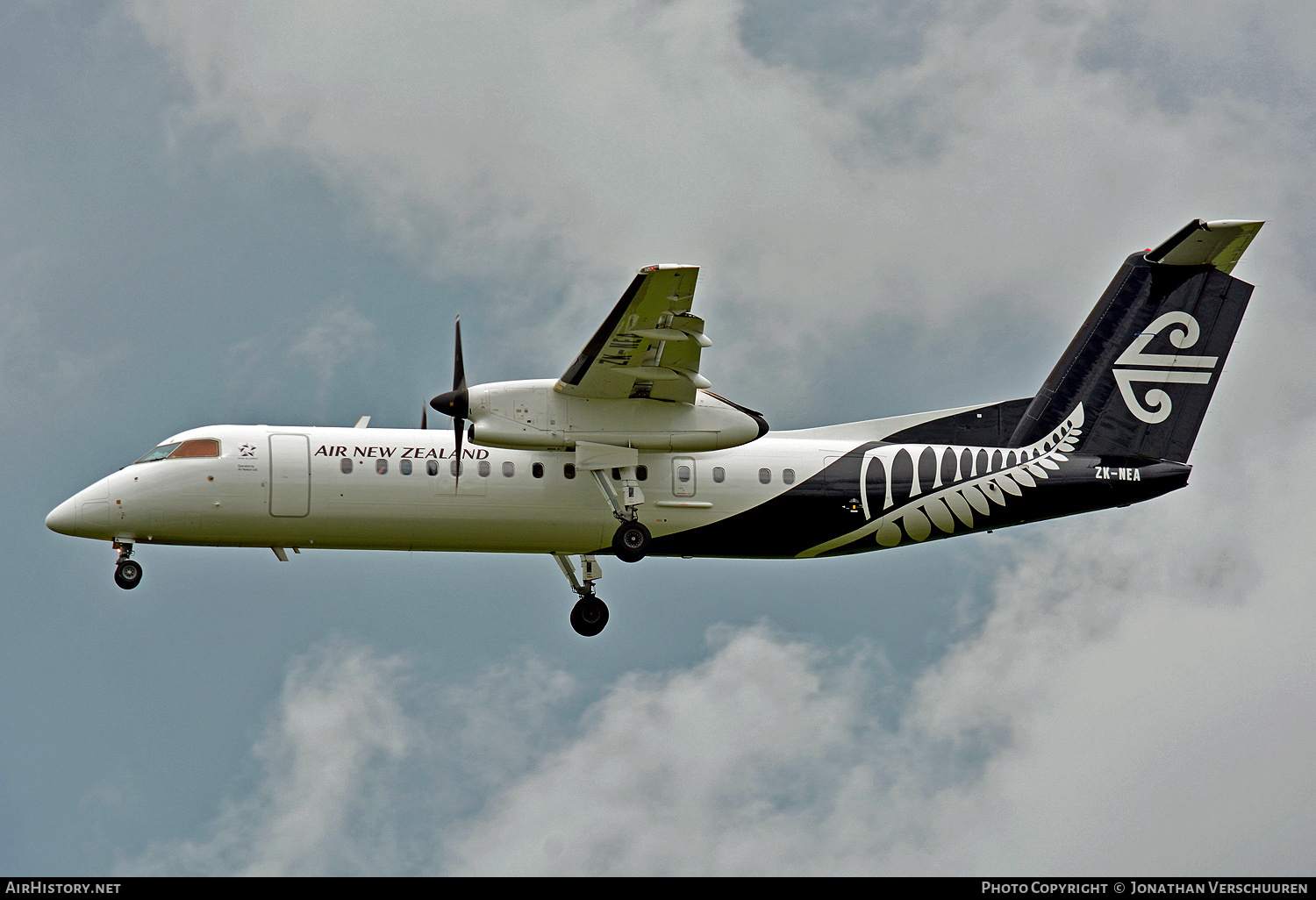 Aircraft Photo of ZK-NEA | Bombardier DHC-8-311Q Dash 8 | Air New Zealand | AirHistory.net #695172