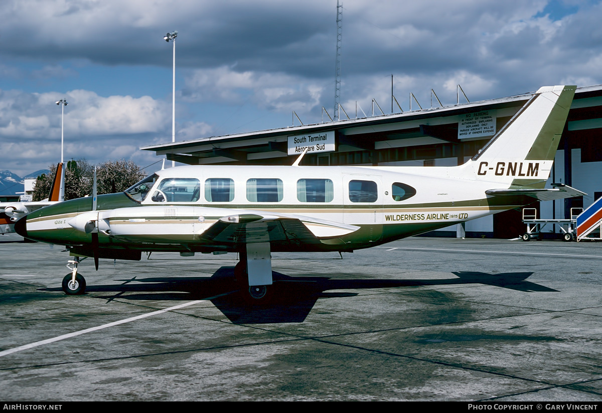 Aircraft Photo of C-GNLM | Piper PA-31-350 Navajo Chieftain | Wilderness Airline | AirHistory.net #695281