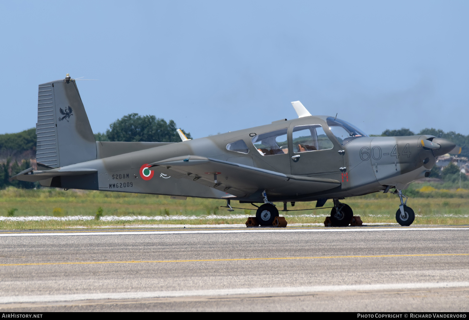 Aircraft Photo of MM62009 | SIAI-Marchetti S-208M | Italy - Air Force | AirHistory.net #695409