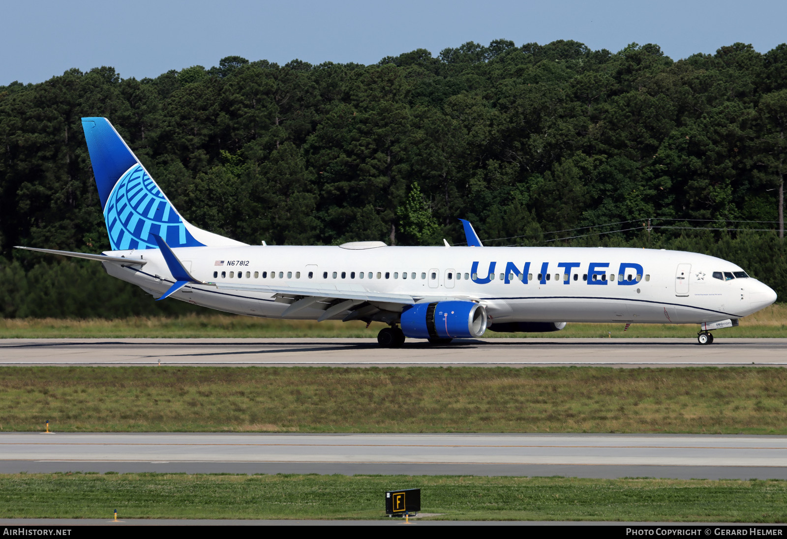 Aircraft Photo of N67812 | Boeing 737-924/ER | United Airlines | AirHistory.net #695424