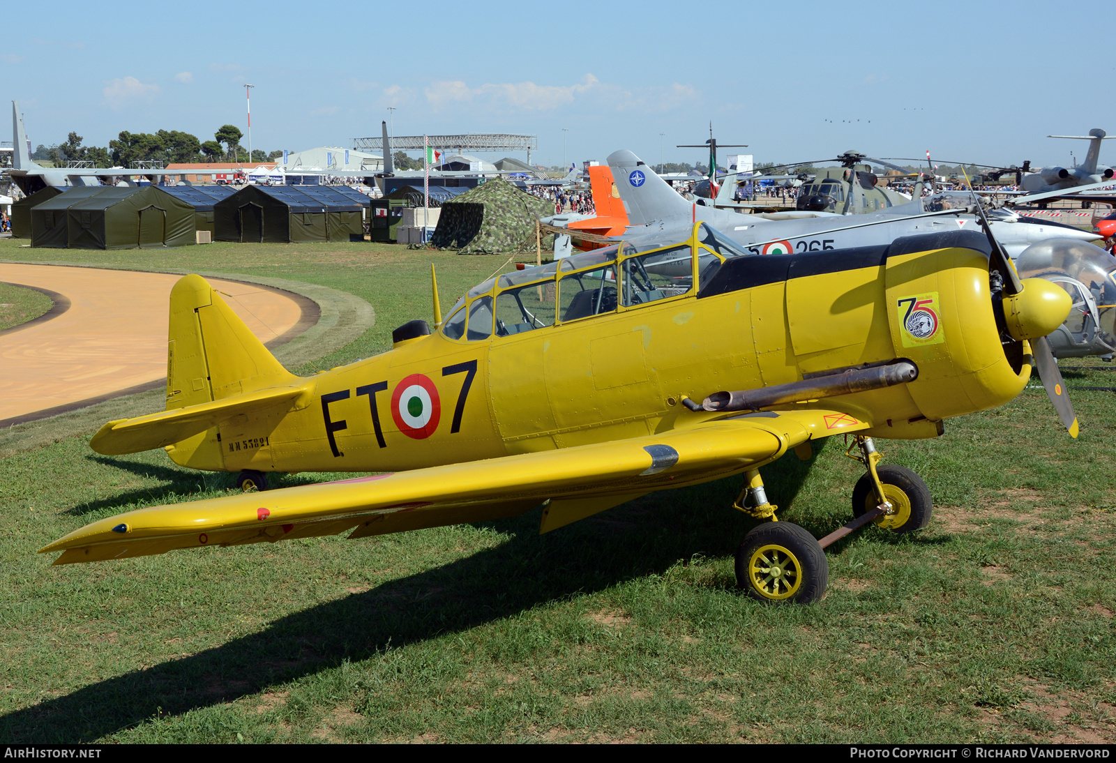 Aircraft Photo of MM53821 | North American T-6H Harvard Mk IV | Italy - Air Force | AirHistory.net #695434