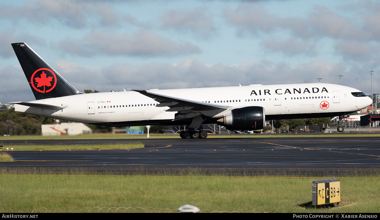 Aircraft Photo of C-FIUJ | Boeing 777-233/LR | Air Canada | AirHistory.net #695435