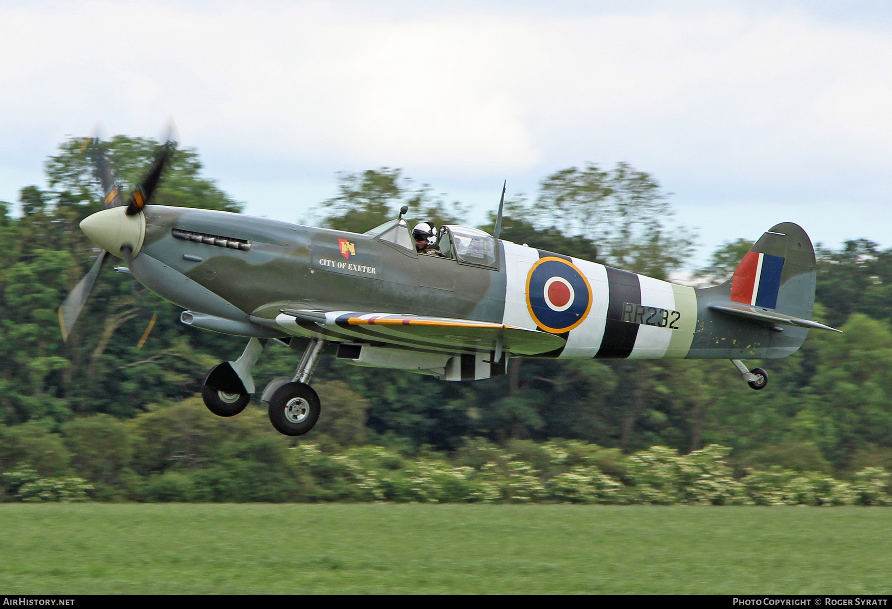 Aircraft Photo of G-BRSF / RR232 | Supermarine 361 Spitfire Mk9 | UK - Air Force | AirHistory.net #695444