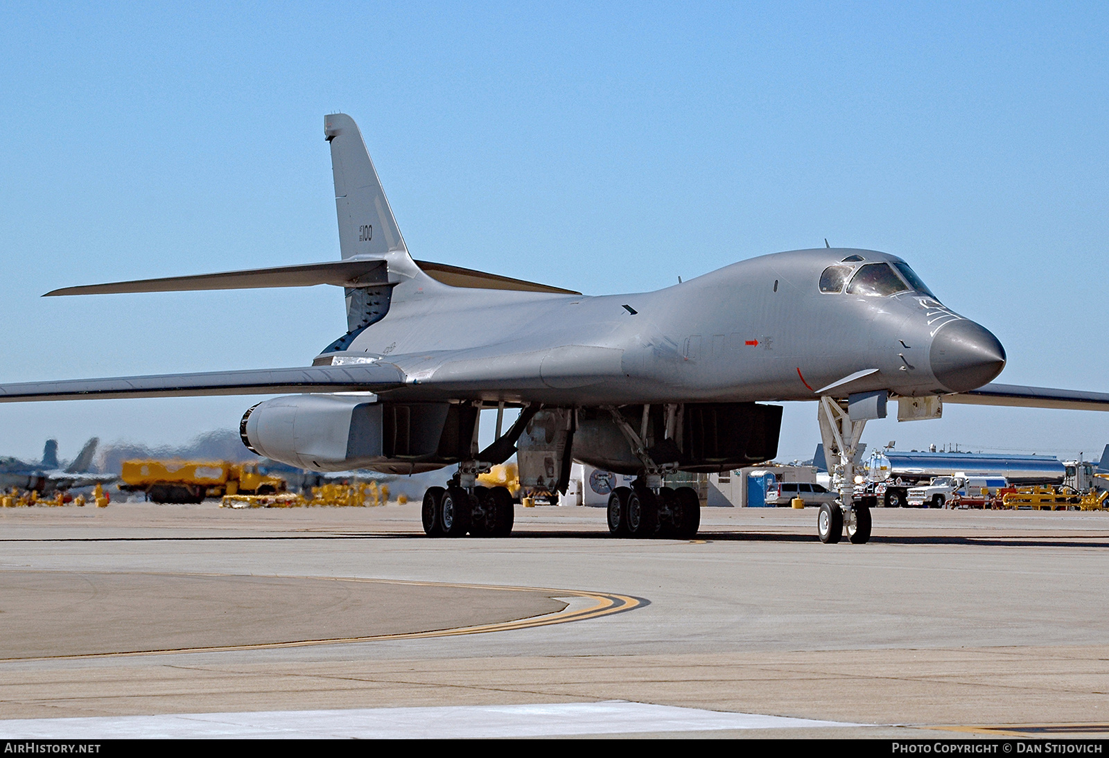 Aircraft Photo of 86-0100 / AF86-100 | Rockwell B-1B Lancer | USA - Air Force | AirHistory.net #695477