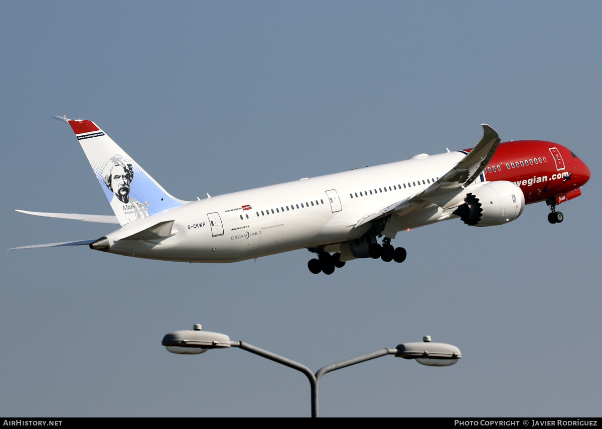 Aircraft Photo of G-CKWP | Boeing 787-9 Dreamliner | Norwegian | AirHistory.net #695522