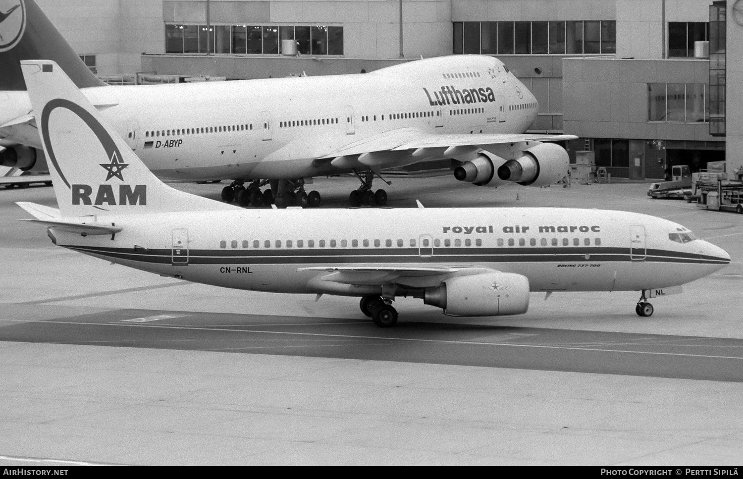 Aircraft Photo of CN-RNL | Boeing 737-7B6 | Royal Air Maroc - RAM | AirHistory.net #695549