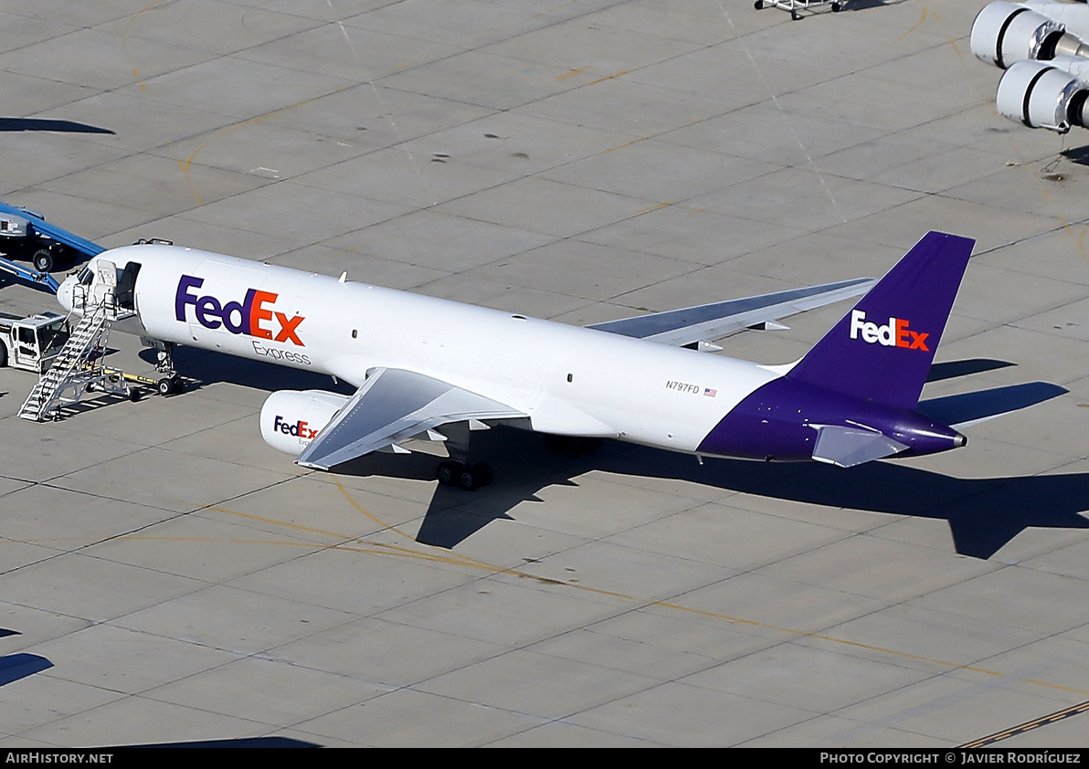 Aircraft Photo of N797FD | Boeing 757-222(SF) | FedEx Express - Federal Express | AirHistory.net #695572