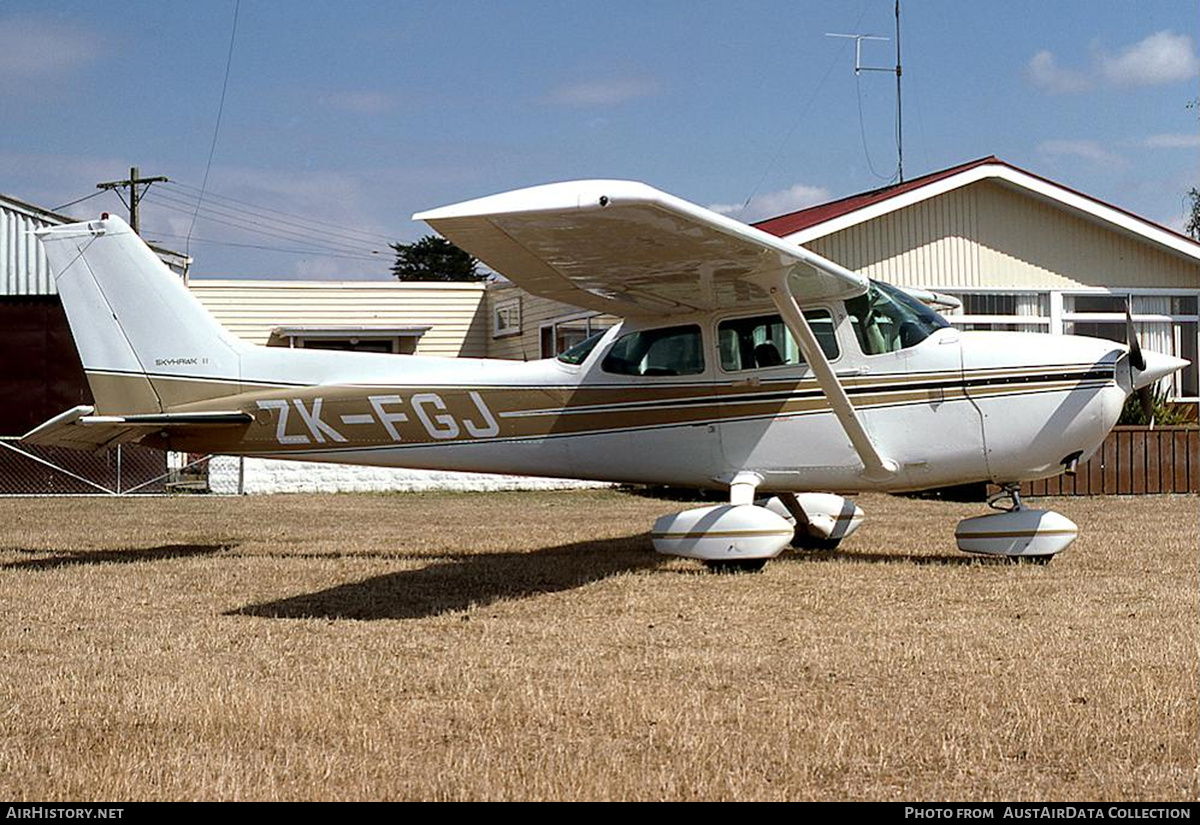 Aircraft Photo of ZK-FGJ | Cessna 172P Skyhawk | AirHistory.net #695657