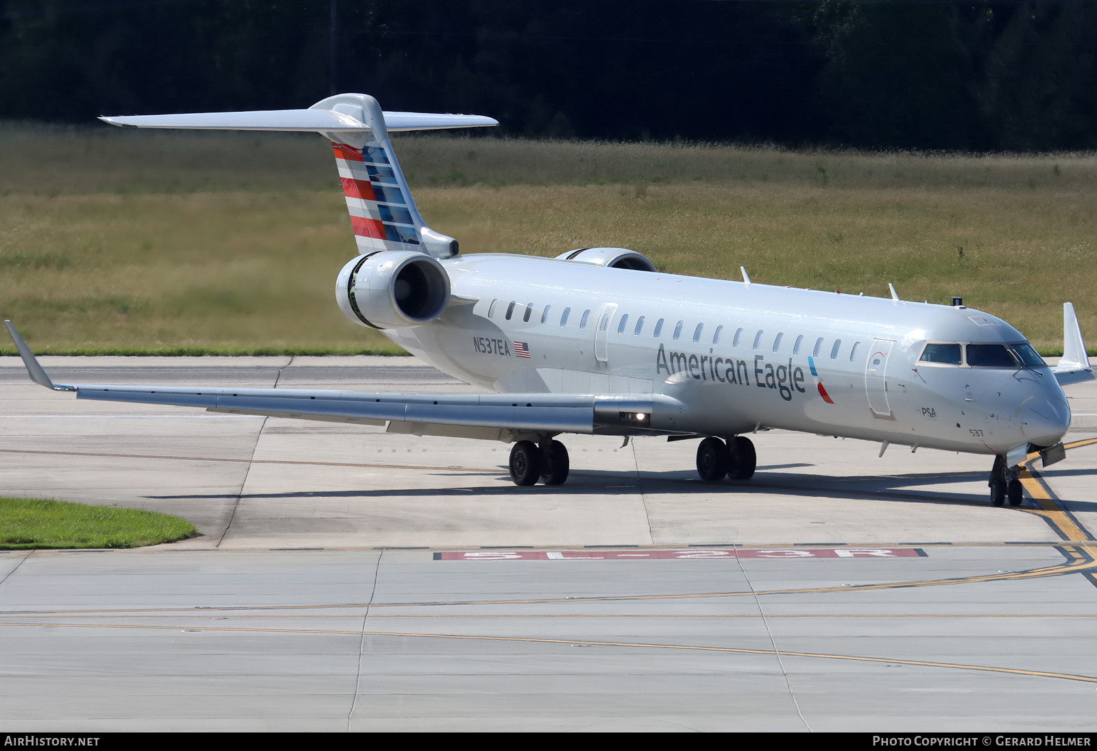 Aircraft Photo of N537EA | Bombardier CRJ-702ER NG (CL-600-2C10) | American Eagle | AirHistory.net #695686
