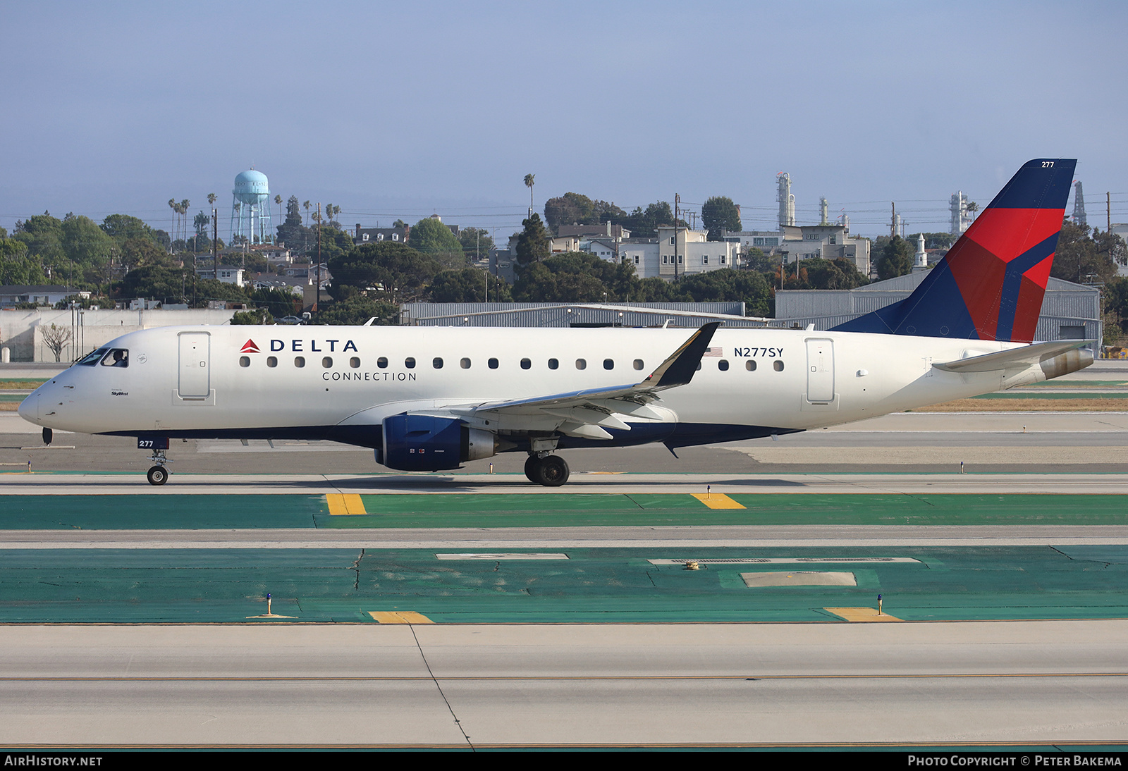 Aircraft Photo of N277SY | Embraer 175LR (ERJ-170-200LR) | Delta Connection | AirHistory.net #695819