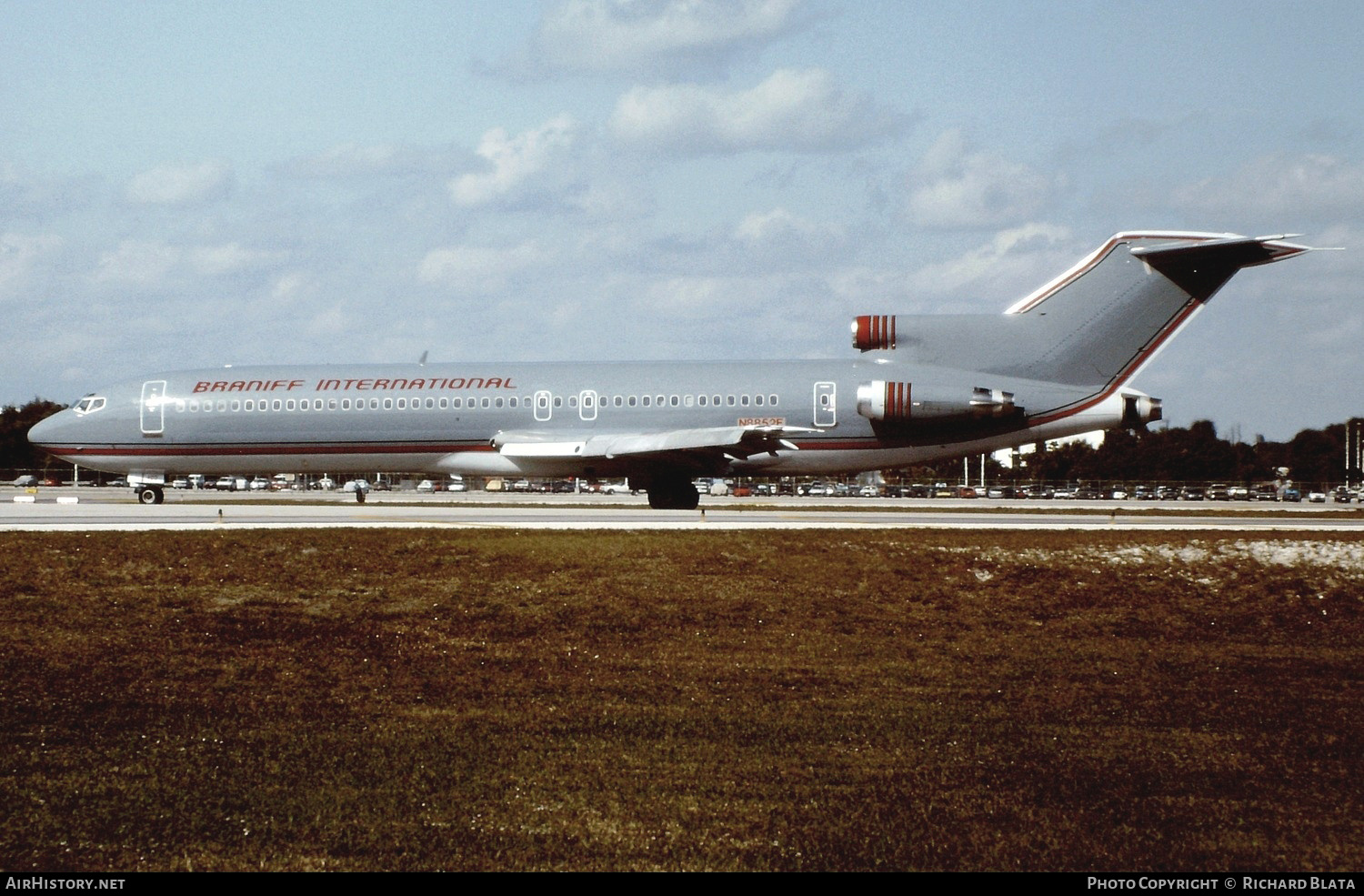 Aircraft Photo of N8852E | Boeing 727-225 | Braniff International Airlines | AirHistory.net #696044