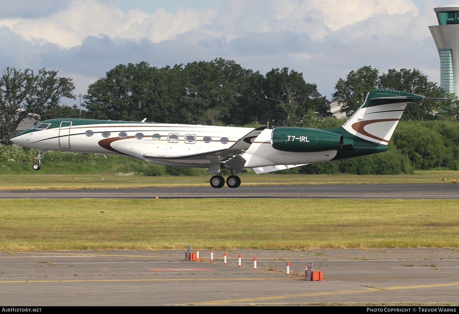 Aircraft Photo of T7-IRL | Gulfstream Aerospace G700 | AirHistory.net #696109