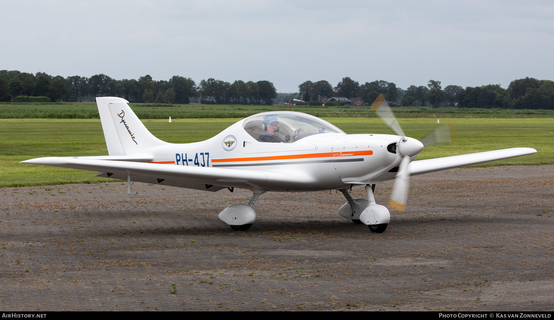 Aircraft Photo of PH-4J7 | Aerospool WT-9 Dynamic | MLA Vliegvereniging Westerwolde | AirHistory.net #696124