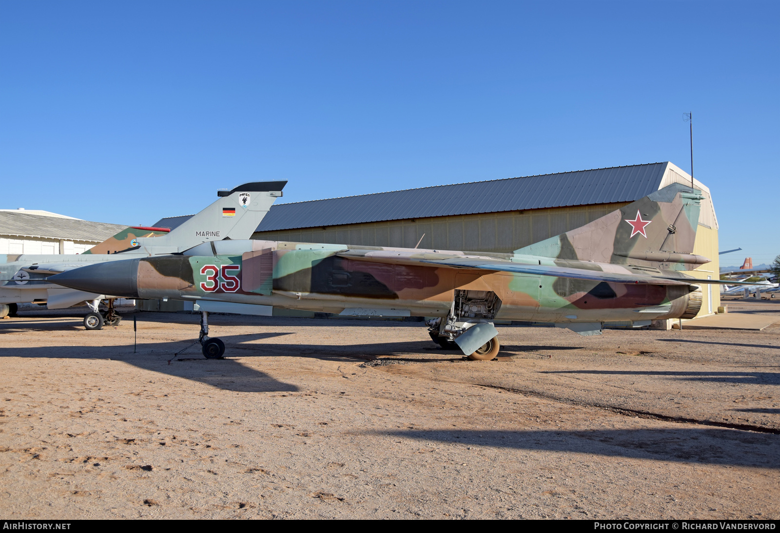 Aircraft Photo of 35 | Mikoyan-Gurevich MiG-23MLD | Russia - Air Force | AirHistory.net #696144
