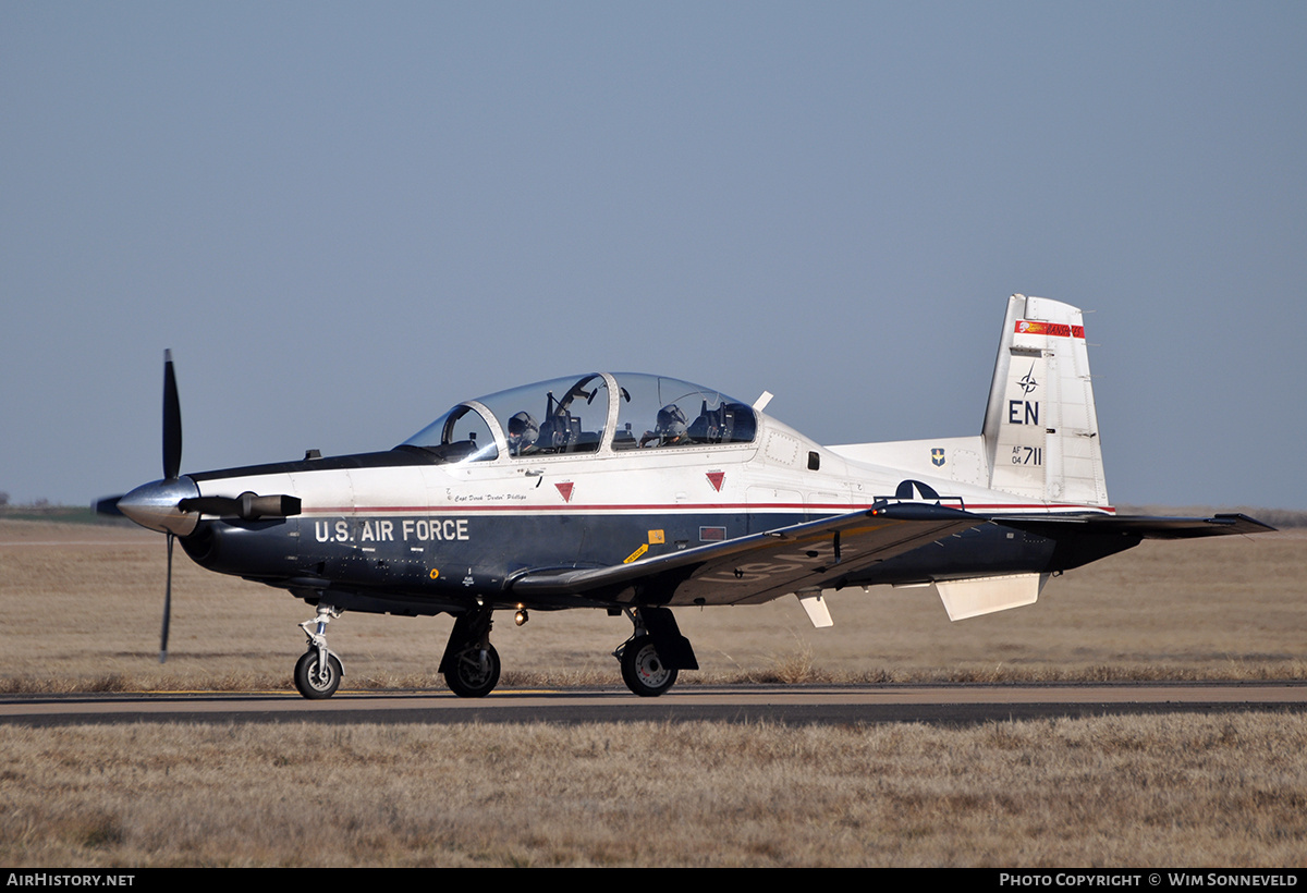 Aircraft Photo of 04-3711 / AF04-711 | Raytheon T-6A Texan II | USA - Air Force | AirHistory.net #696147