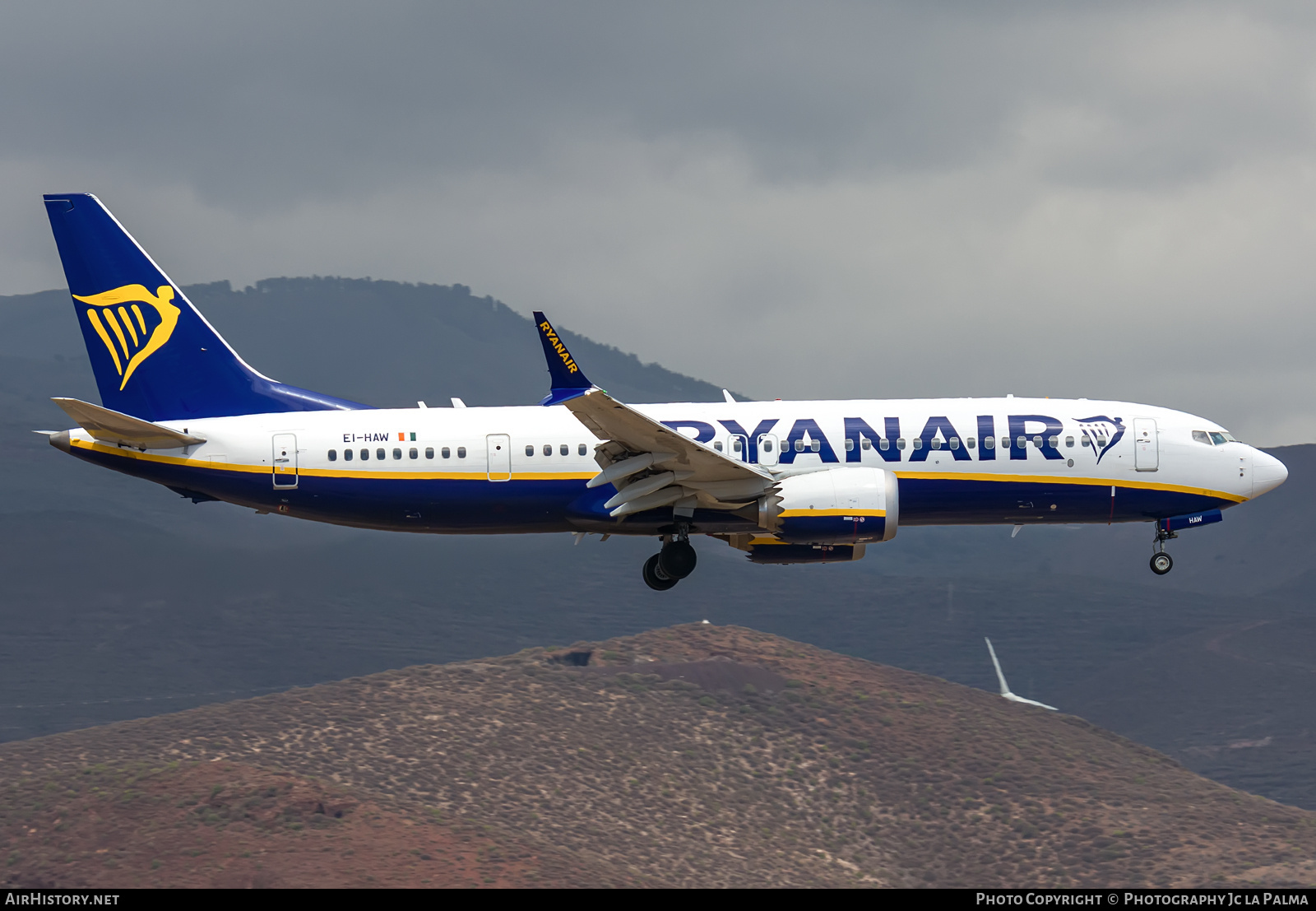 Aircraft Photo of EI-HAW | Boeing 737-8200 Max 200 | Ryanair | AirHistory.net #696239