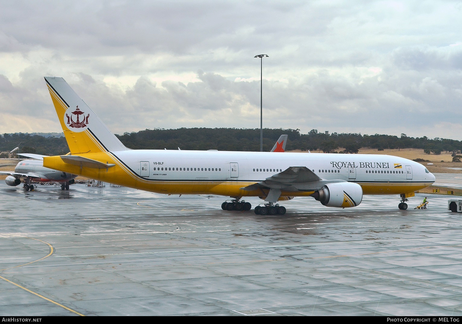 Aircraft Photo of V8-BLF | Boeing 777-212/ER | Royal Brunei Airlines | AirHistory.net #696246