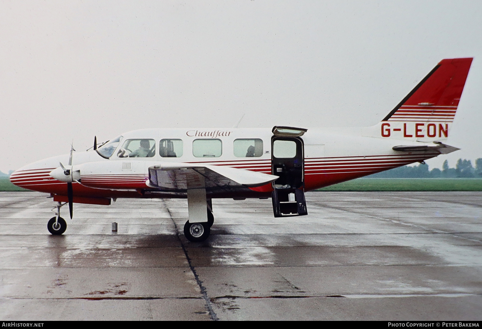 Aircraft Photo of G-LEON | Piper PA-31-350 Navajo Chieftain | Chauffair | AirHistory.net #696267