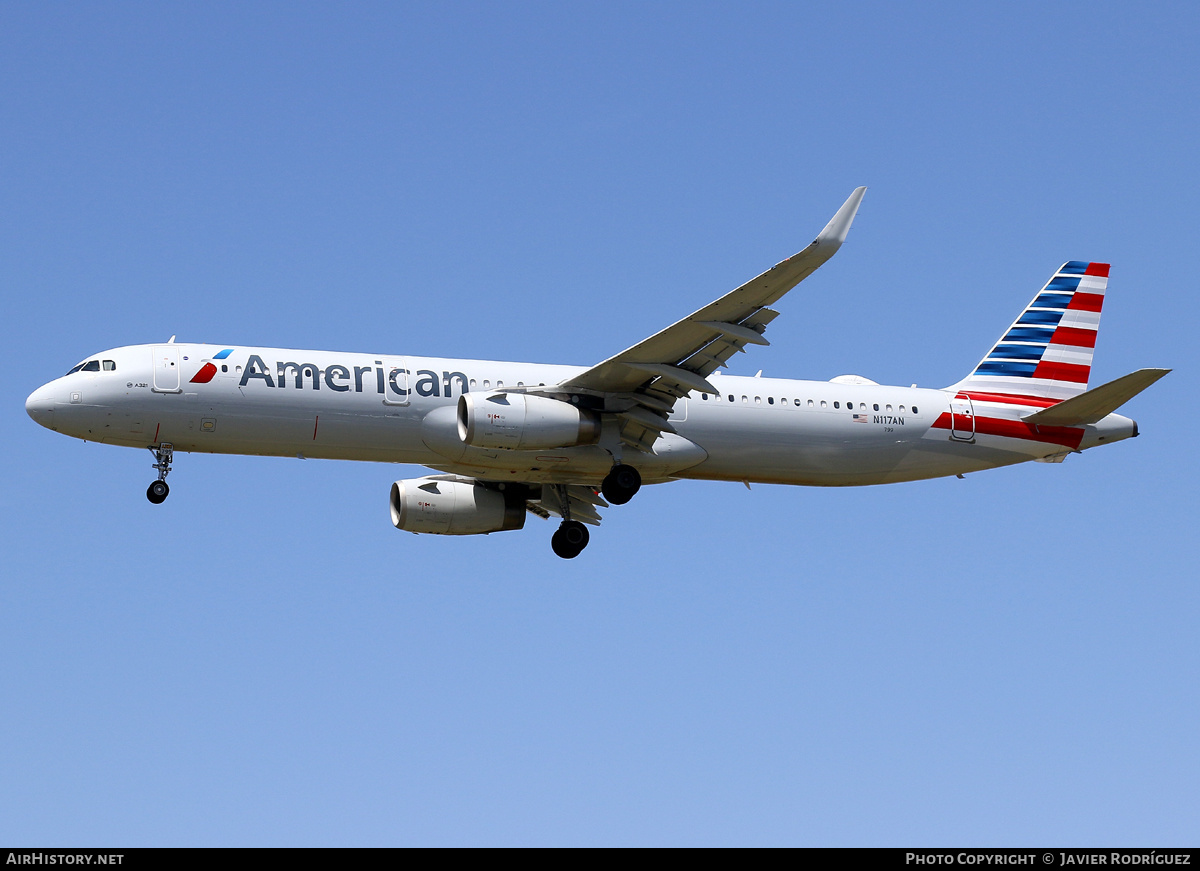 Aircraft Photo of N117AN | Airbus A321-231 | American Airlines | AirHistory.net #696316