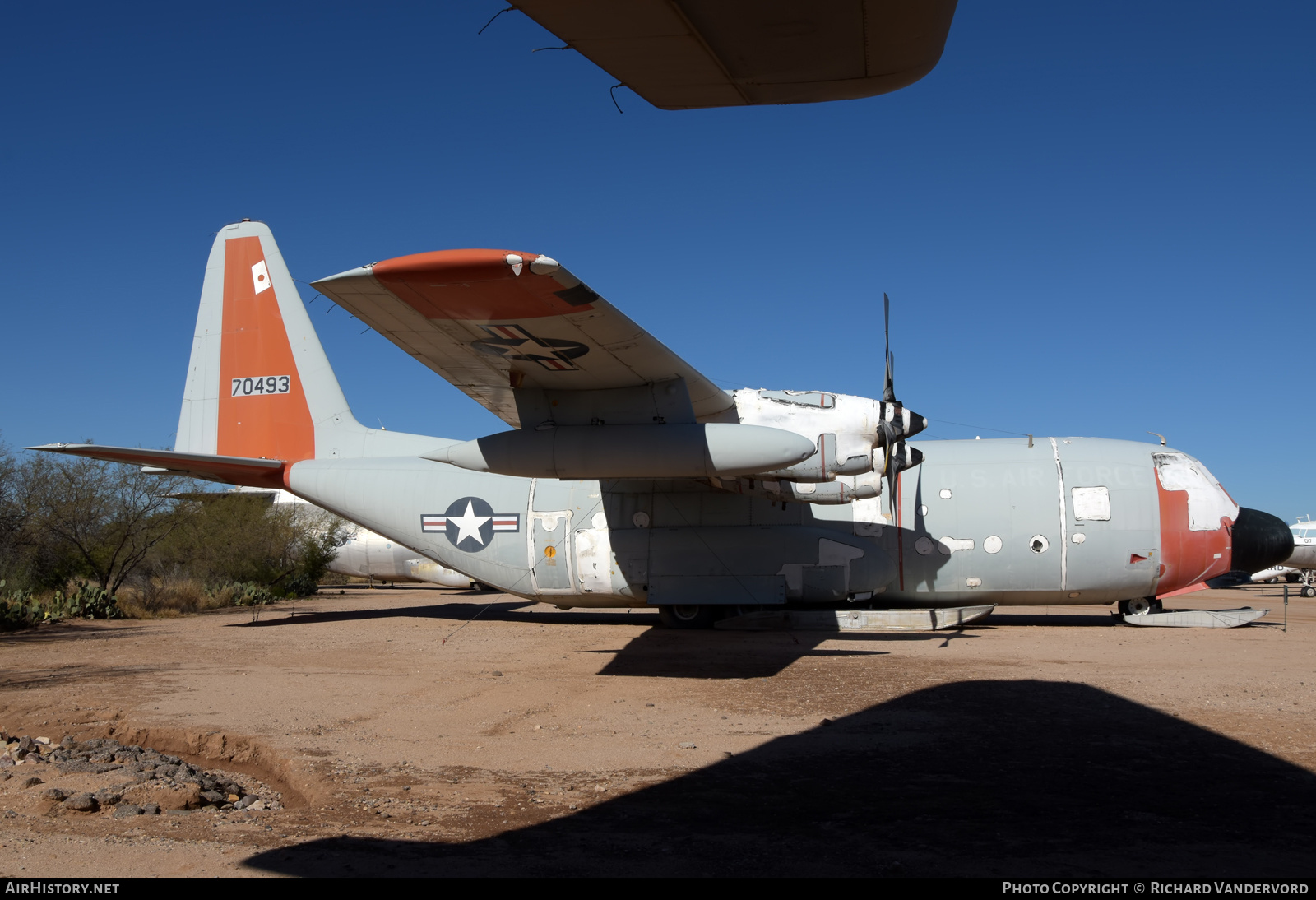 Aircraft Photo of 57-493 / 70493 | Lockheed C-130D Hercules (L-182) | USA - Air Force | AirHistory.net #696334
