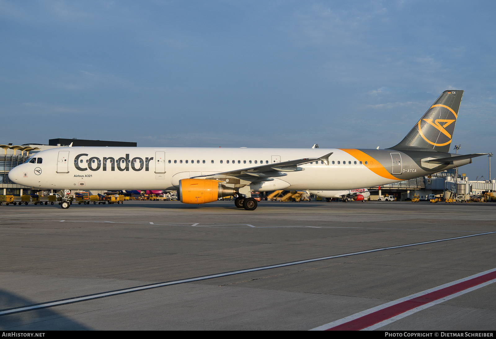 Aircraft Photo of D-ATCA | Airbus A321-211 | Condor Flugdienst | AirHistory.net #696353