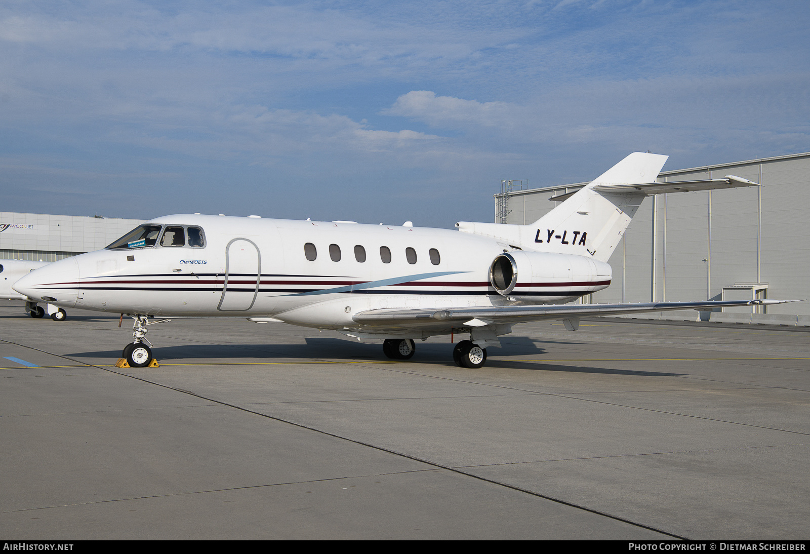 Aircraft Photo of LY-LTA | Raytheon Hawker 800XPi | Charter Jets | AirHistory.net #696358
