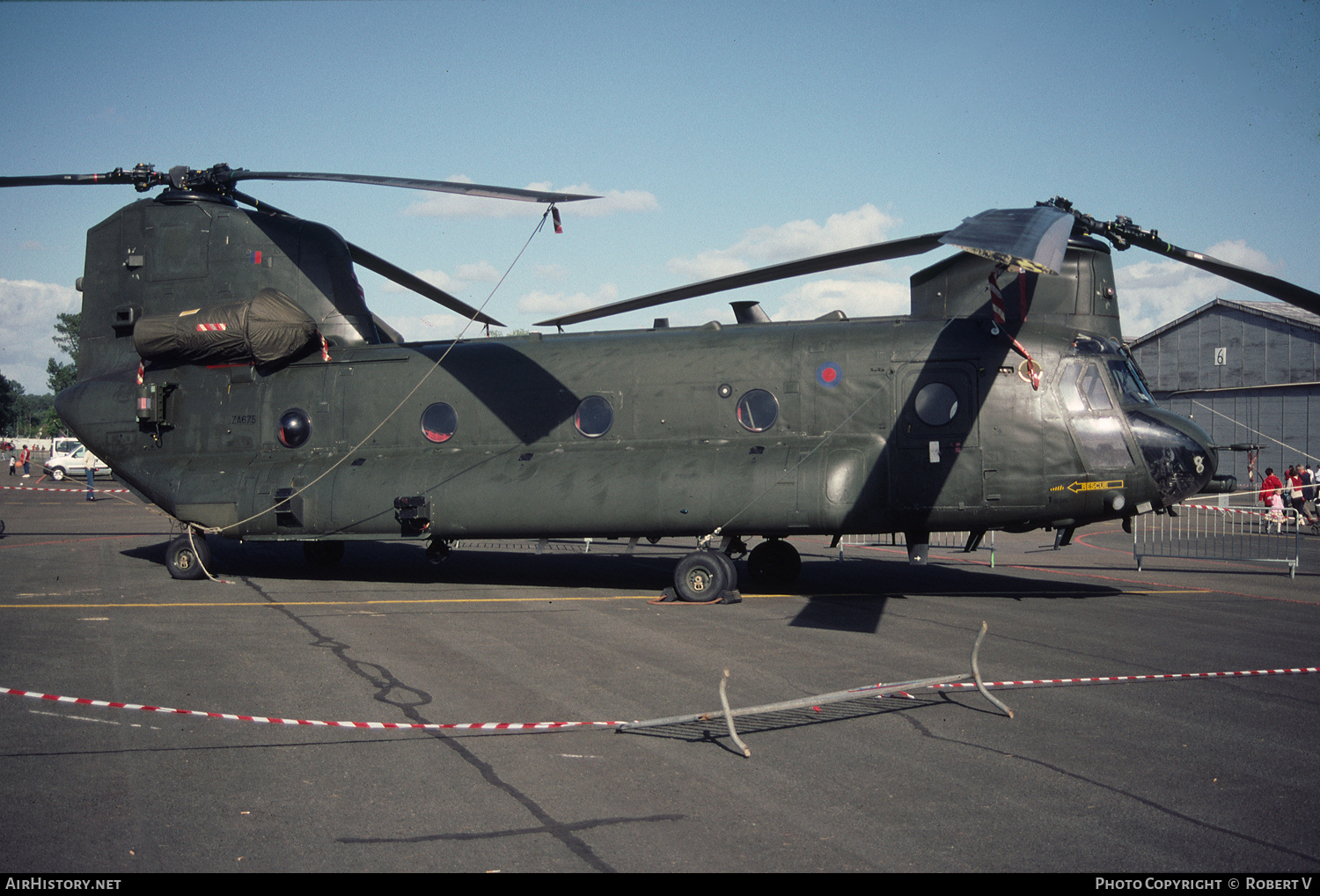 Aircraft Photo of ZA675 | Boeing Chinook HC2 (352) | UK - Air Force | AirHistory.net #696420