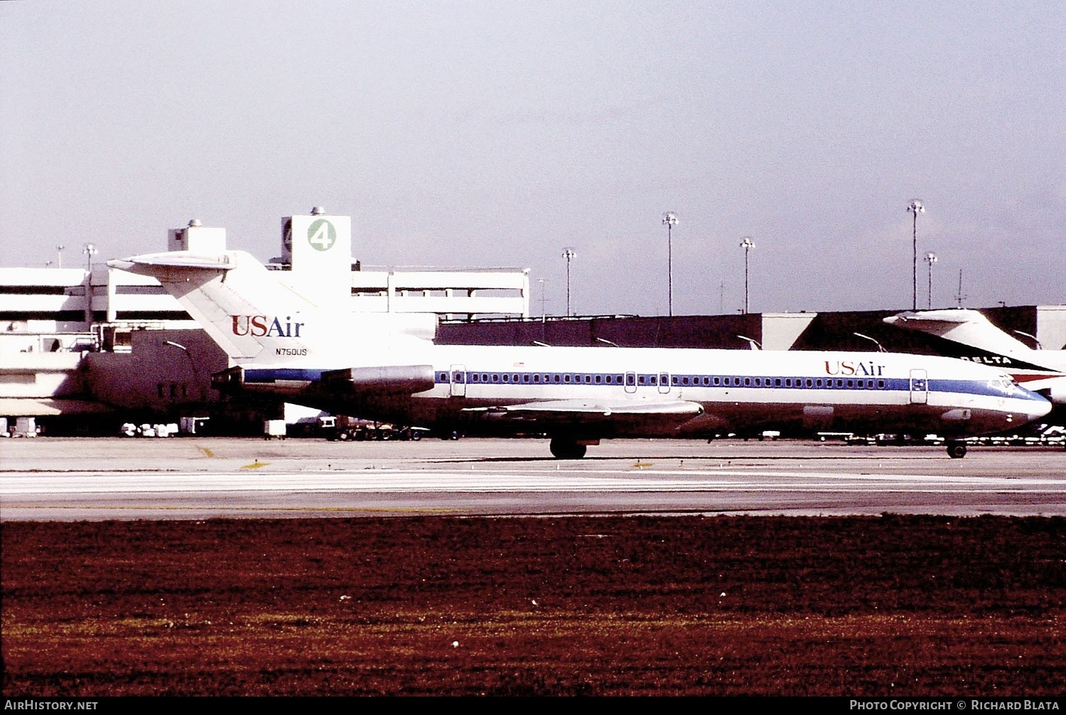 Aircraft Photo of N750US | Boeing 727-214/Adv | USAir | AirHistory.net #696531