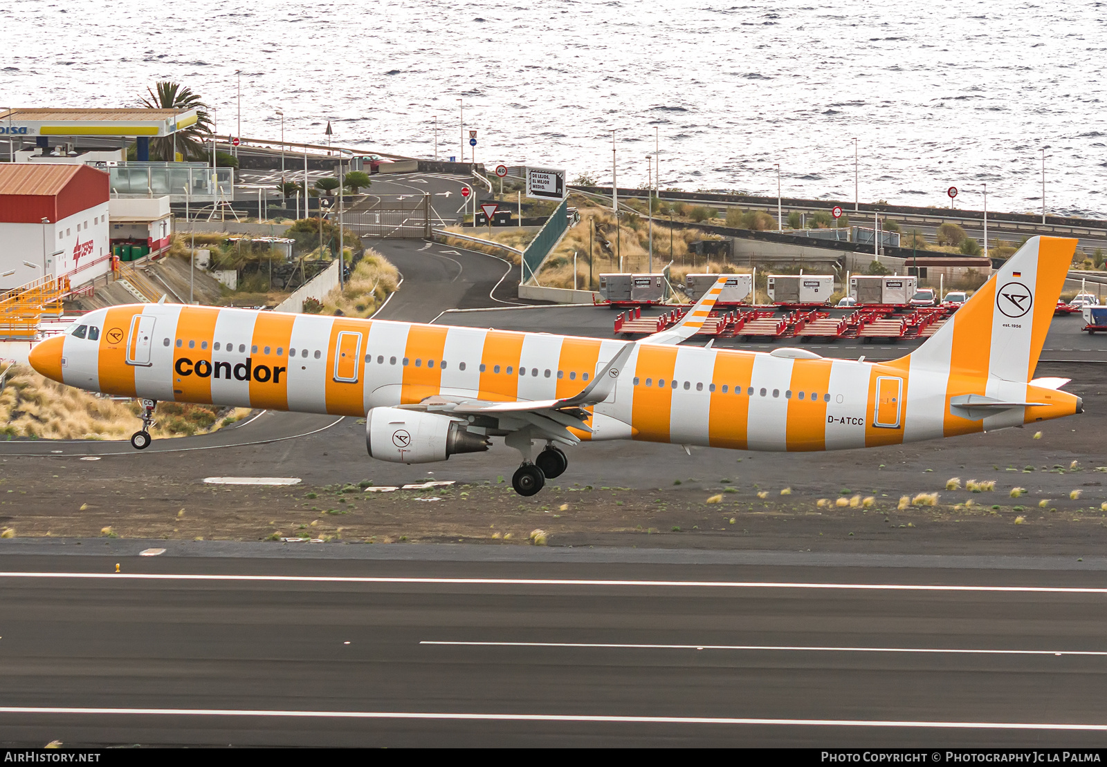 Aircraft Photo of D-ATCC | Airbus A321-211 | Condor Flugdienst | AirHistory.net #696556