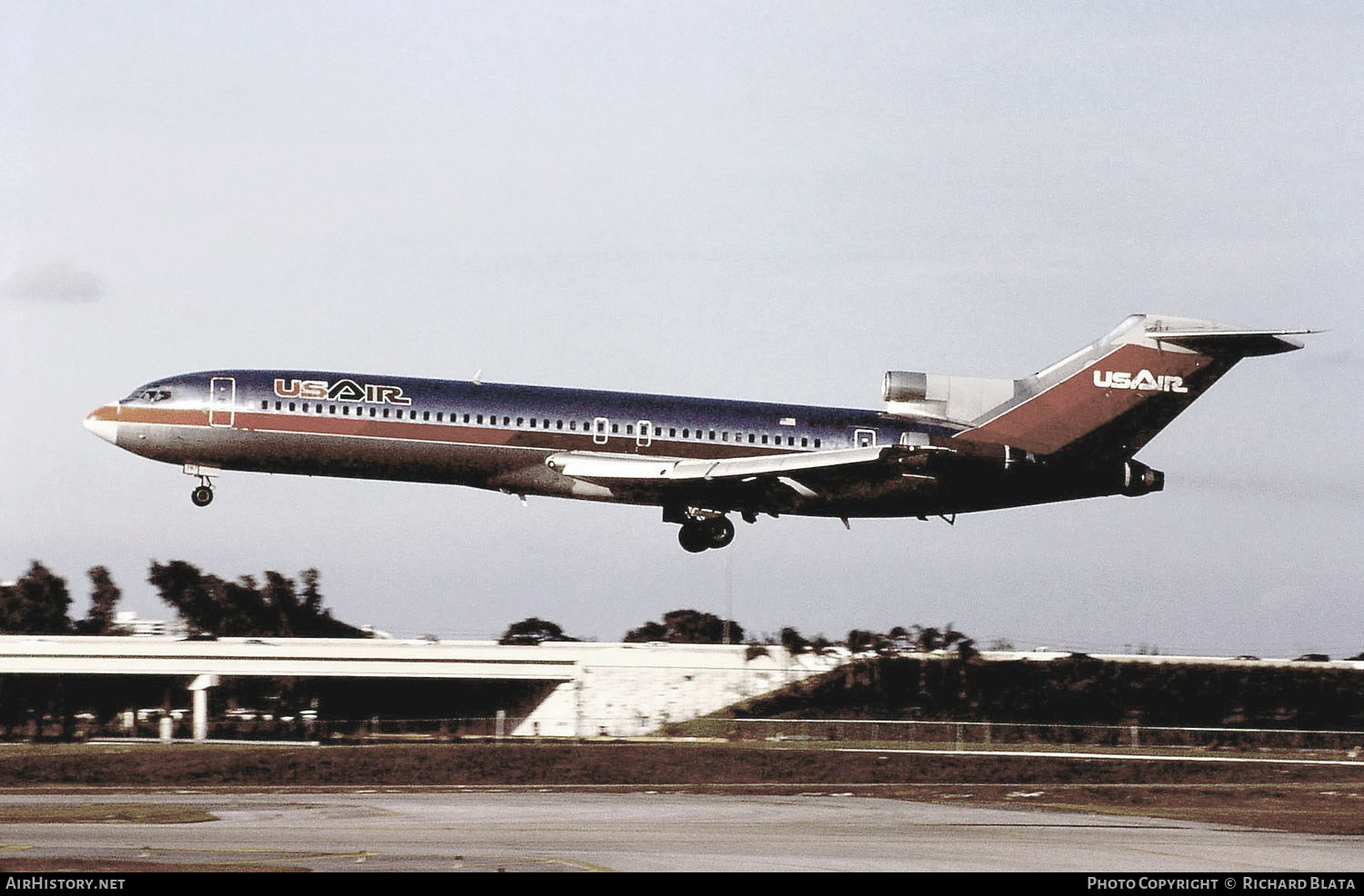Aircraft Photo of N767US | Boeing 727-227 | USAir | AirHistory.net #696600
