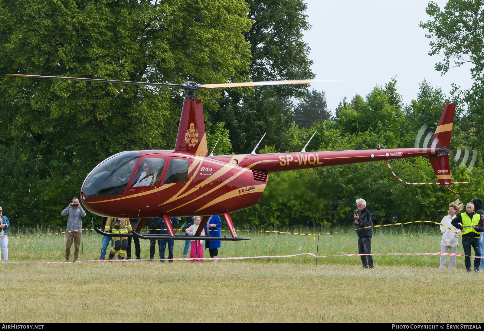 Aircraft Photo of SP-WOL | Robinson R-44 Raven II | Djchem Chemicals Poland | AirHistory.net #696686