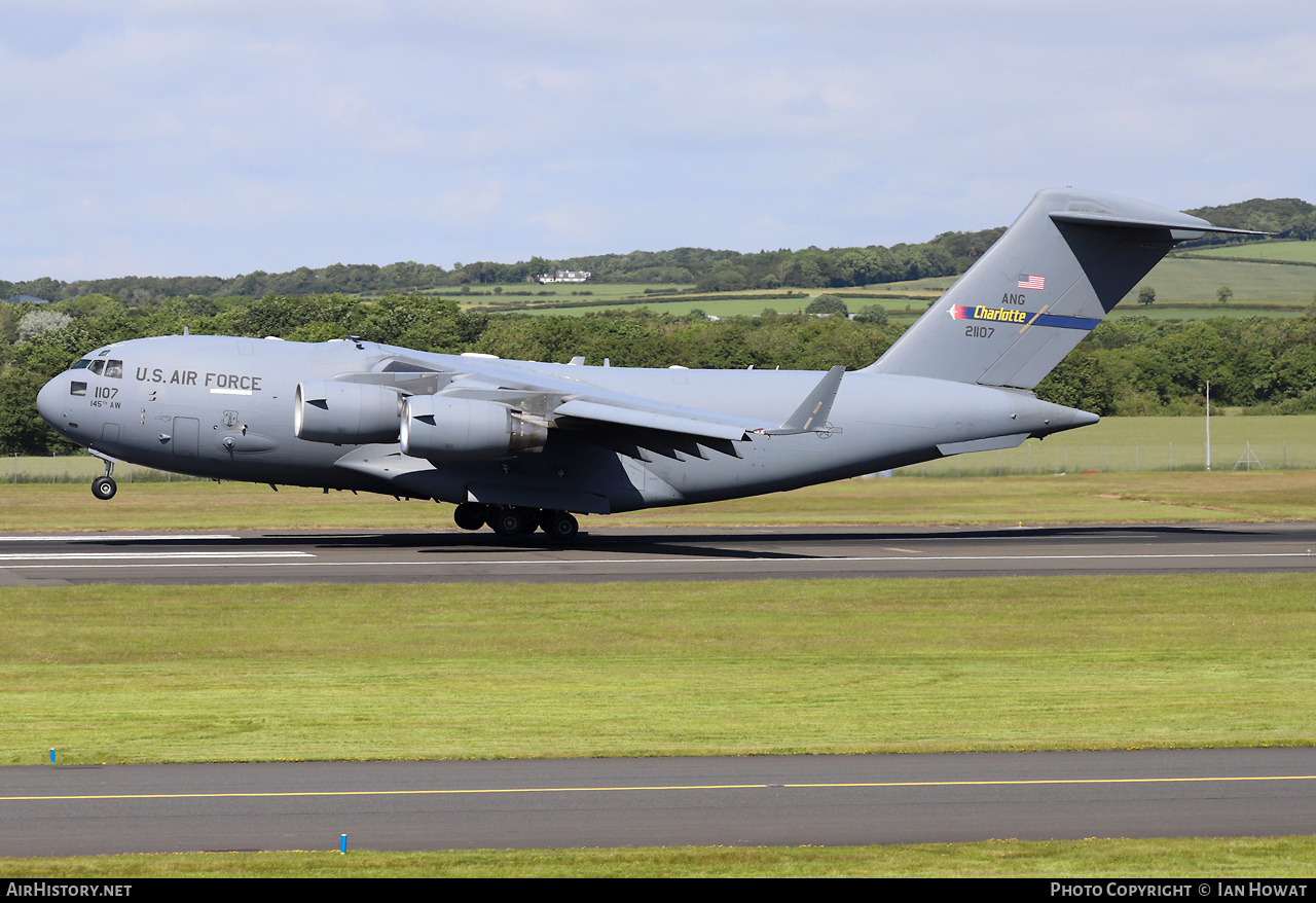 Aircraft Photo of 02-1107 / 21107 | Boeing C-17A Globemaster III | USA - Air Force | AirHistory.net #696708