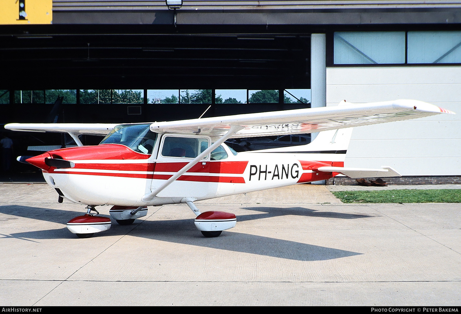 Aircraft Photo of PH-ANG | Cessna 172M Skyhawk | AirHistory.net #696729
