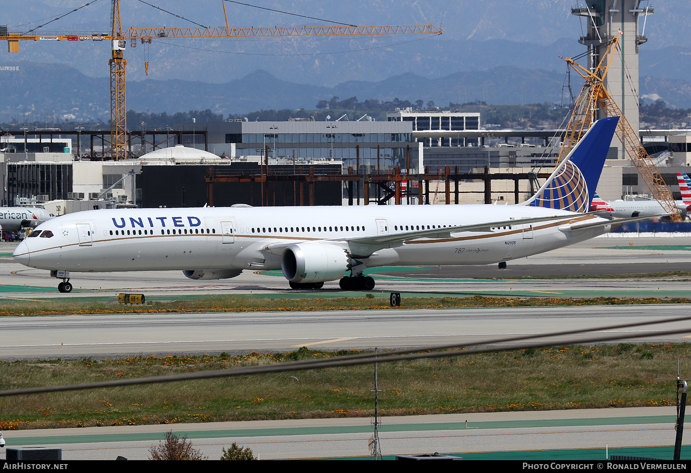 Aircraft Photo of N12005 | Boeing 787-10 Dreamliner | United Airlines | AirHistory.net #696733