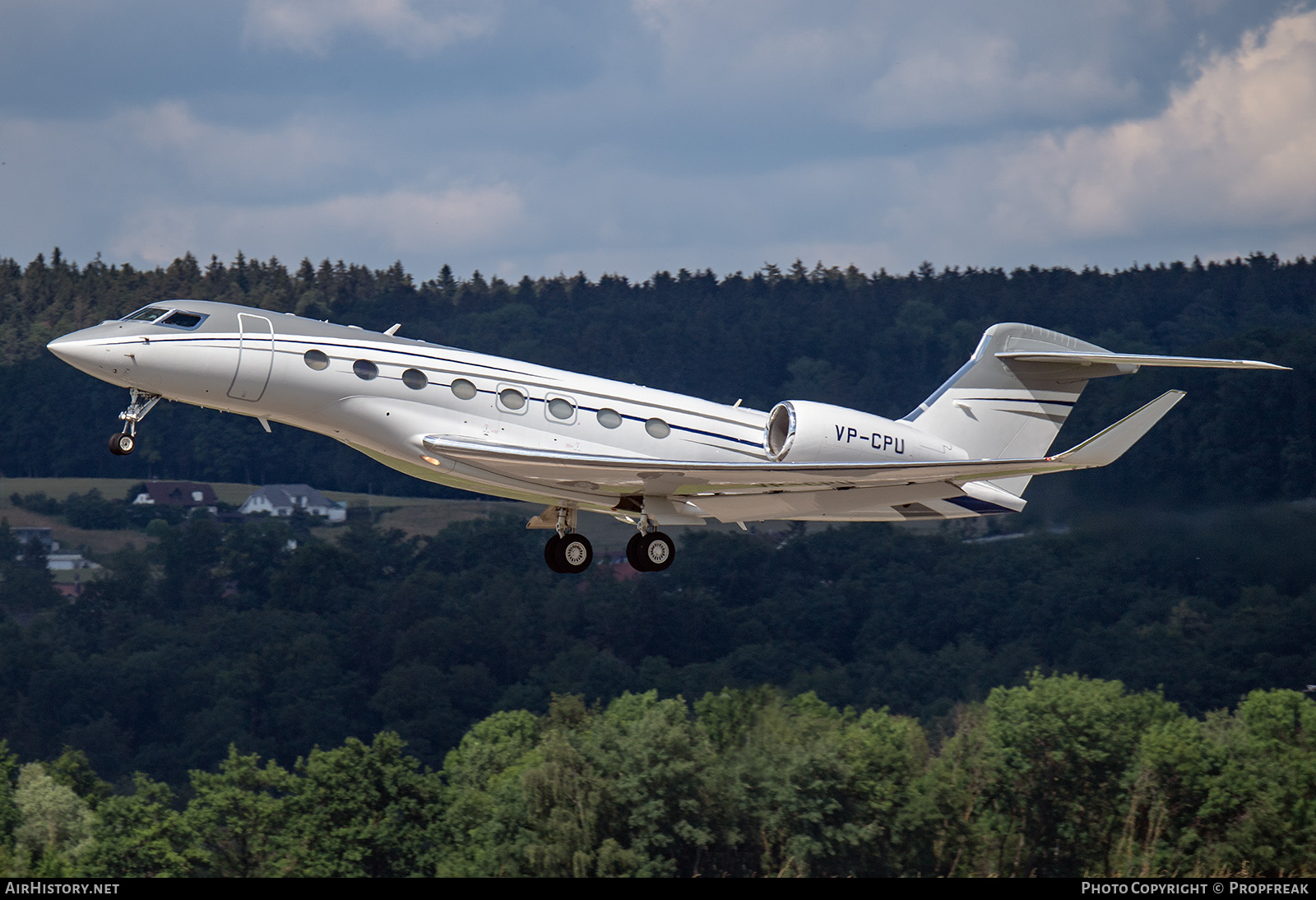 Aircraft Photo of VP-CPU | Gulfstream Aerospace G650ER (G-VI) | AirHistory.net #696984