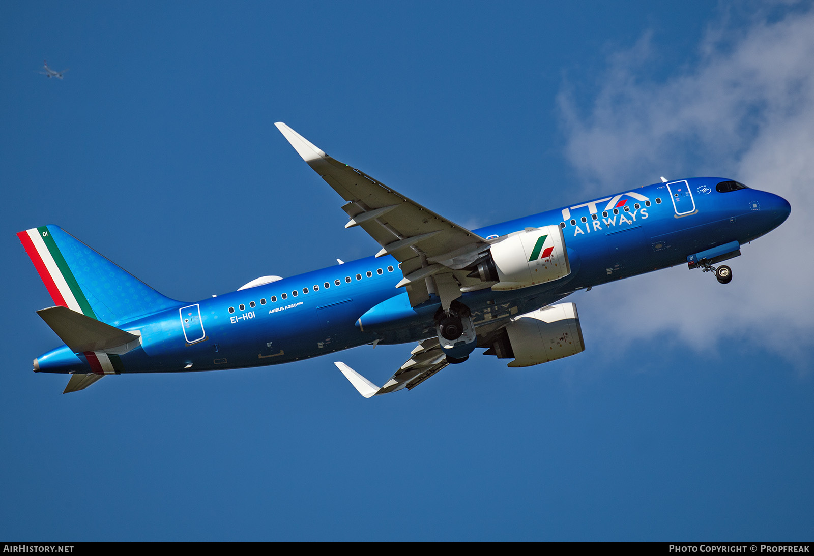 Aircraft Photo of EI-HOI | Airbus A320-272N | ITA Airways | AirHistory.net #696995