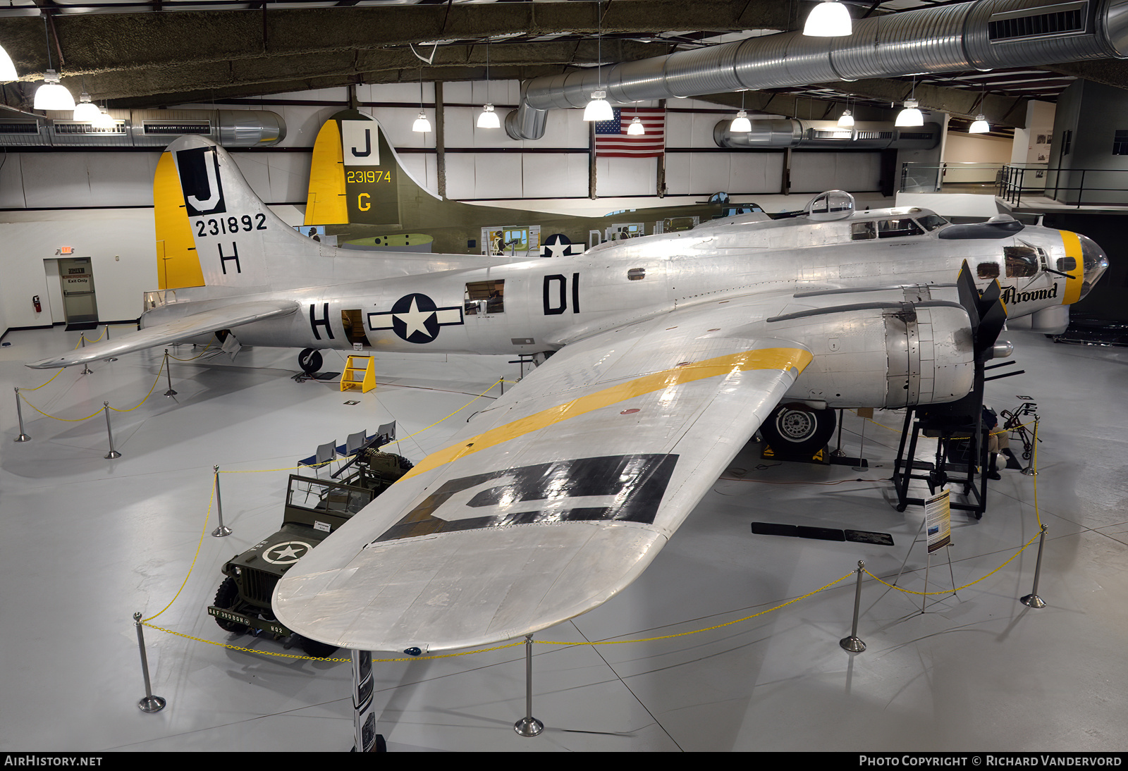 Aircraft Photo of 42-31892 / 231892 | Boeing B-17G/AT Flying Fortress | USA - Air Force | AirHistory.net #697009