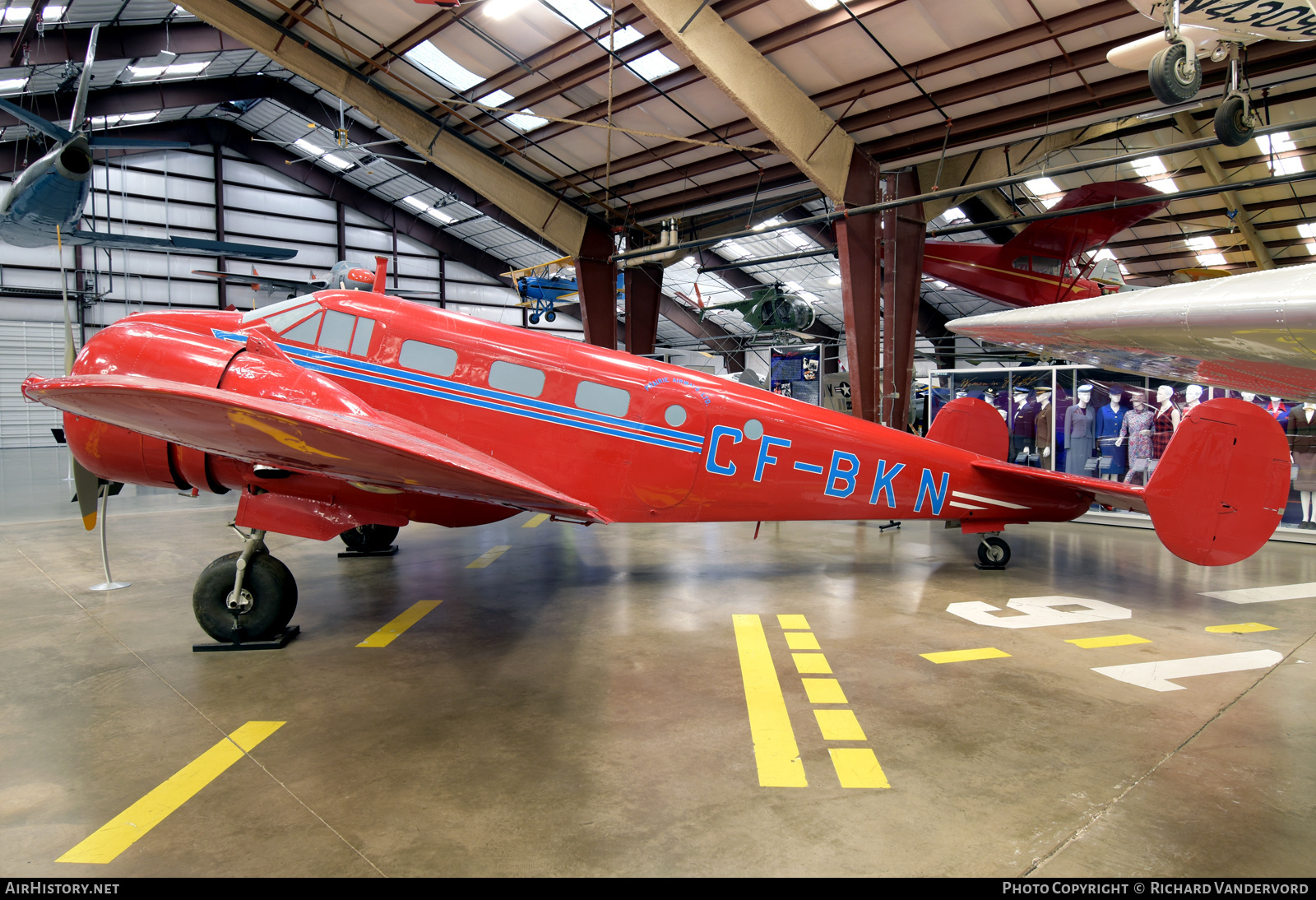 Aircraft Photo of CF-BKN | Beech 18D | AirHistory.net #697049