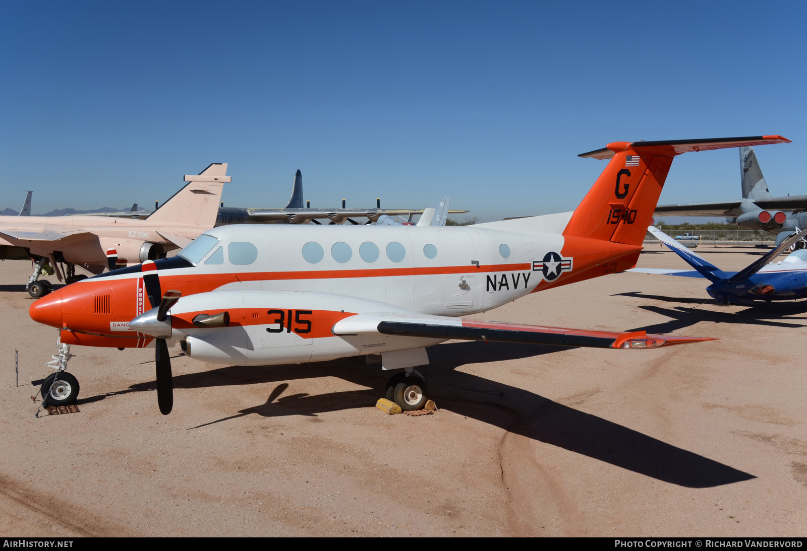 Aircraft Photo of 161510 / 1510 | Beech TC-12B Super King Air (A200C) | USA - Navy | AirHistory.net #697092