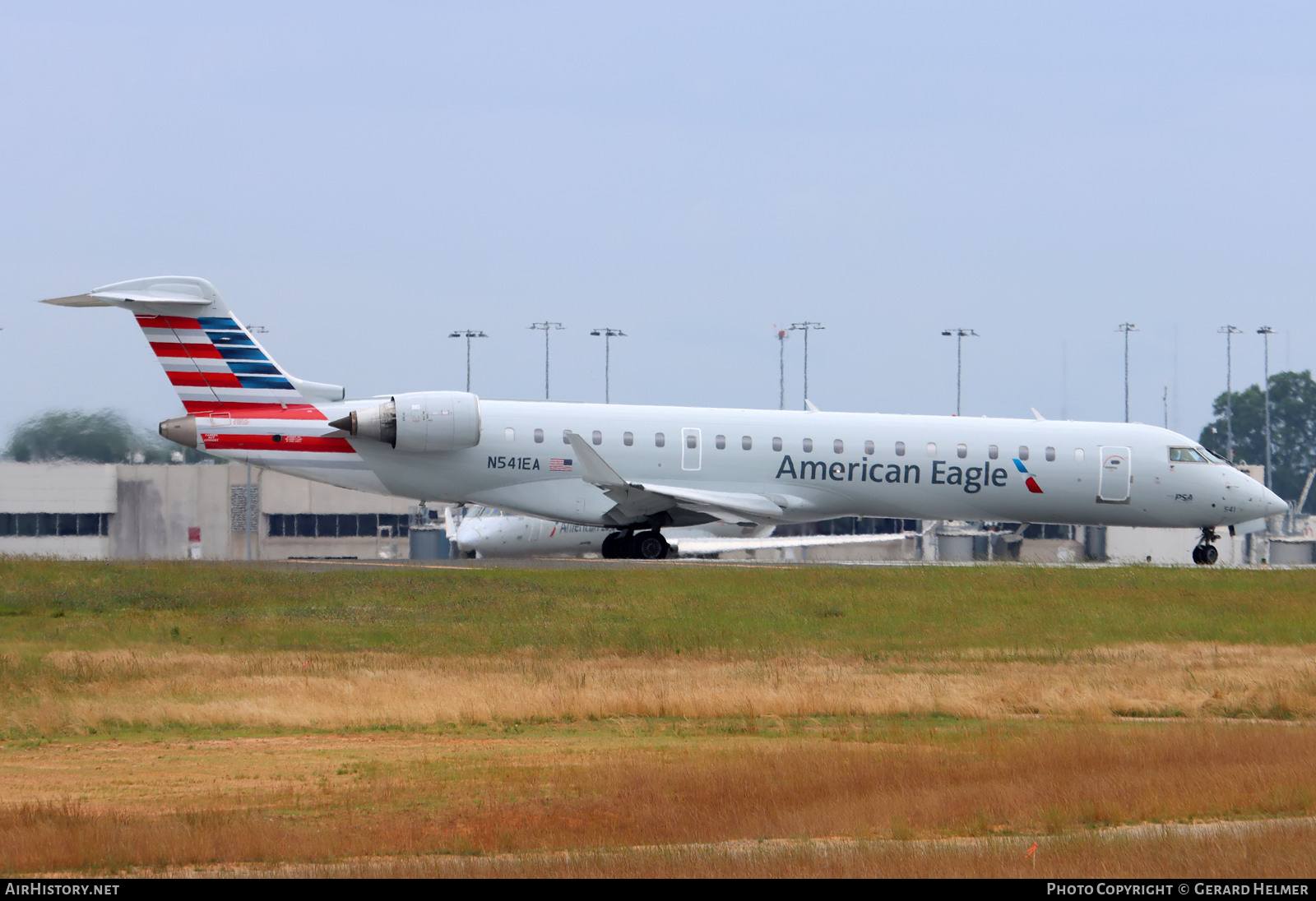 Aircraft Photo of N541EA | Bombardier CRJ-702 (CL-600-2C10) | American Eagle | AirHistory.net #697168